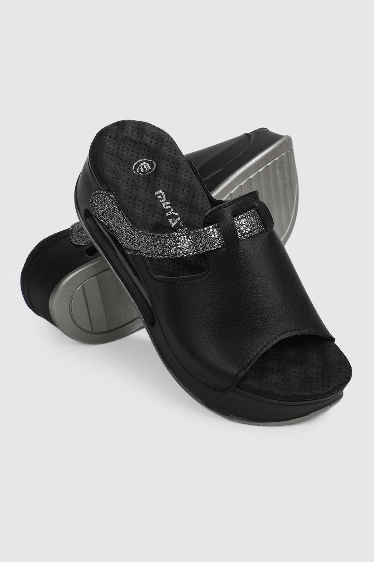 Ayak Anatomisine Uygun Anatomik İç Taban Siyah Kadın Terlik 31214 LİBRA Kadın Günlük Terlik Muya MUYA 31214 ZEN TERLİK