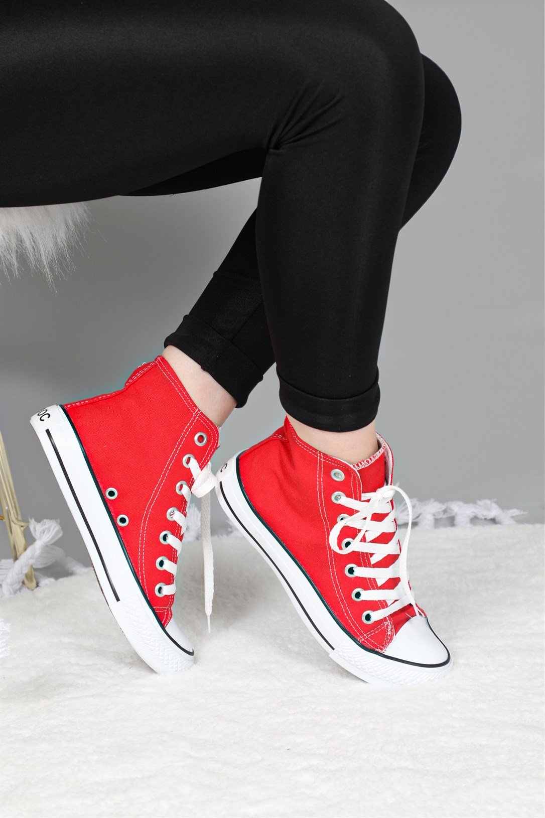Boğazlı Keten Converse Kırmızı Unisex Spor Ayakkabı 303 Unisex Günlük Spor Ayakkabı Rock Star Rooc Star 303 ince uzun 22y