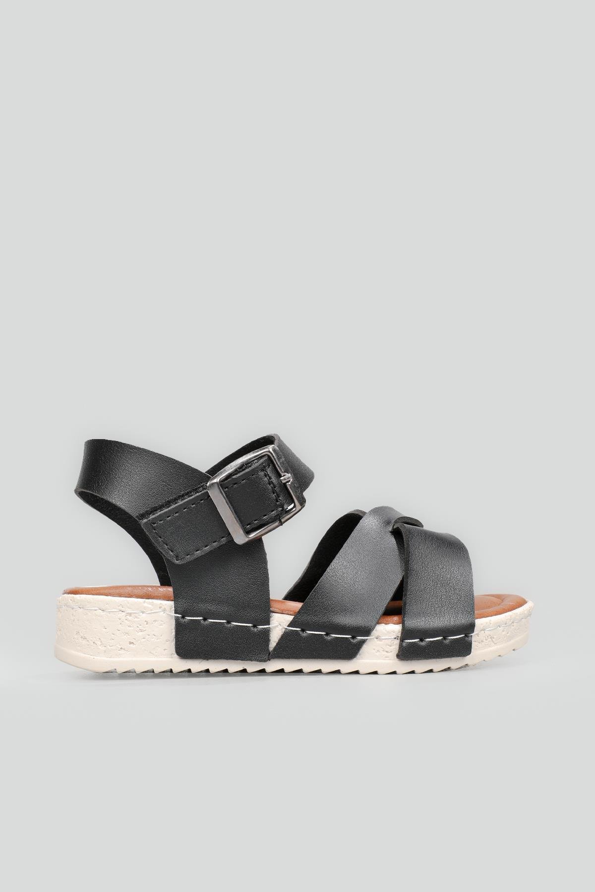Çapraz Bantlı Cırtlı Siyah Çocuk Sandalet 2400 Çocuk Sandalet Beınsteps Beinsteps 2400 22Y