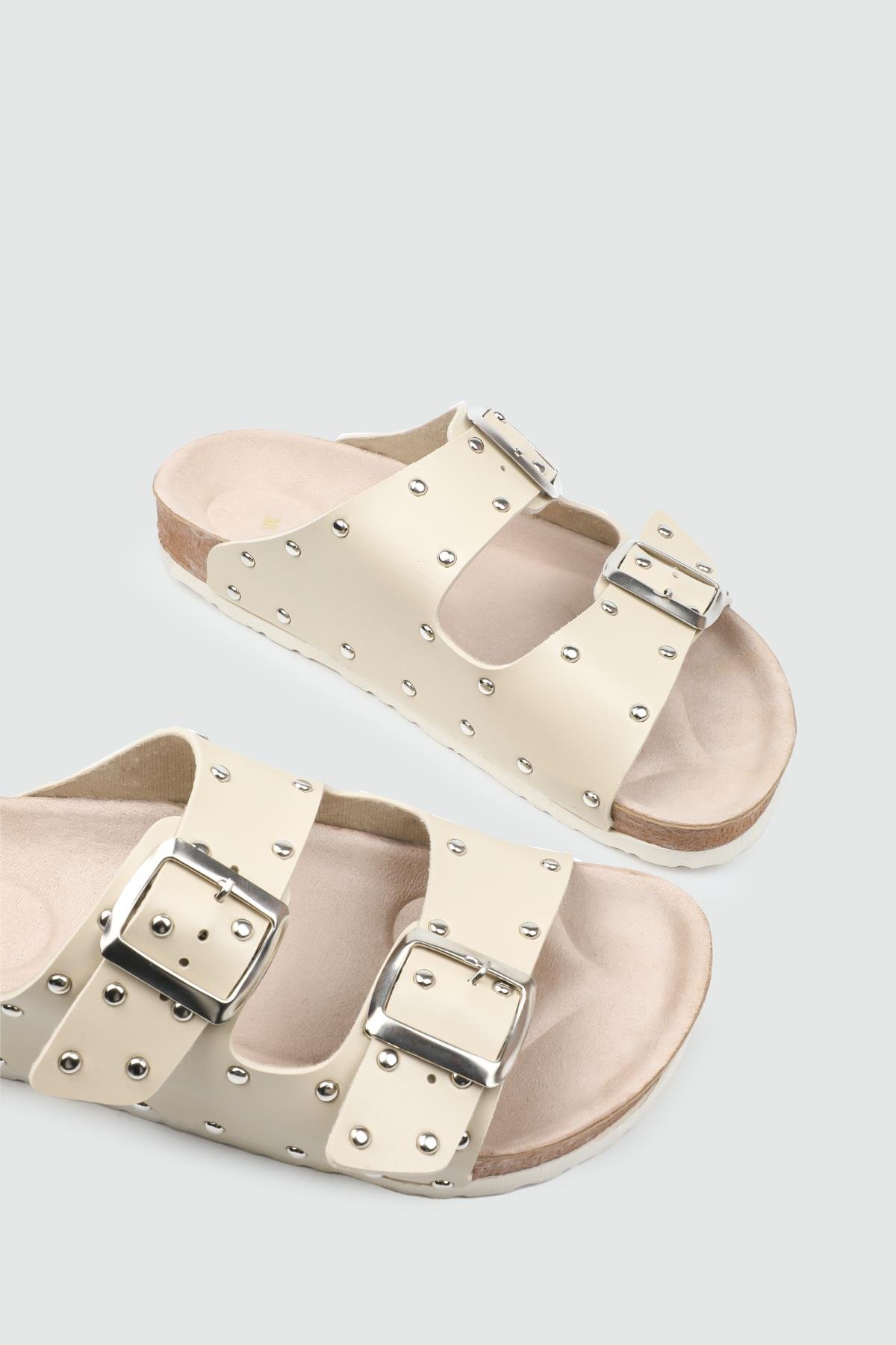 Çift Tokalı Terlik Bej Kadın Terlik SDY-118 Kadın Günlük Terlik MyBella My Bella SDY-118 Kadın 25Y