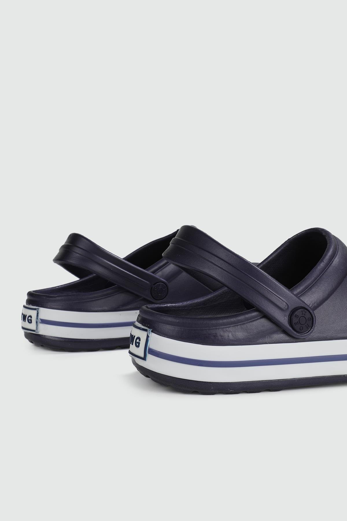 Cross Modeli Lacivert Erkek Terlik 214 Erkek Terlik SONİMİX TWİNGO 214 MER CROS