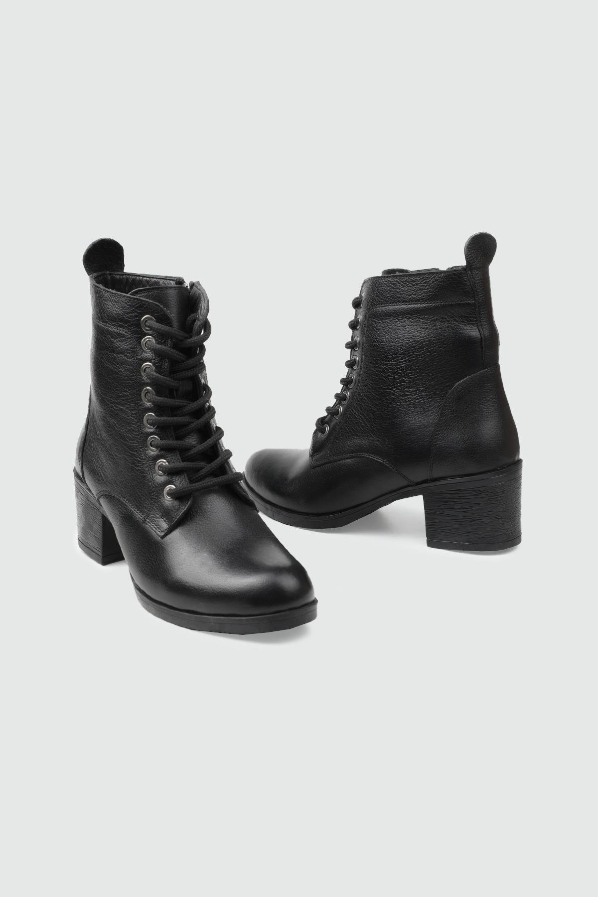 Deri Kaymaz Taban Siyah King Kadın Bot MY BELLA 027-02 Kadın Günlük Conford Bot MyBella MY BELLA 027-02 Kadın 25K