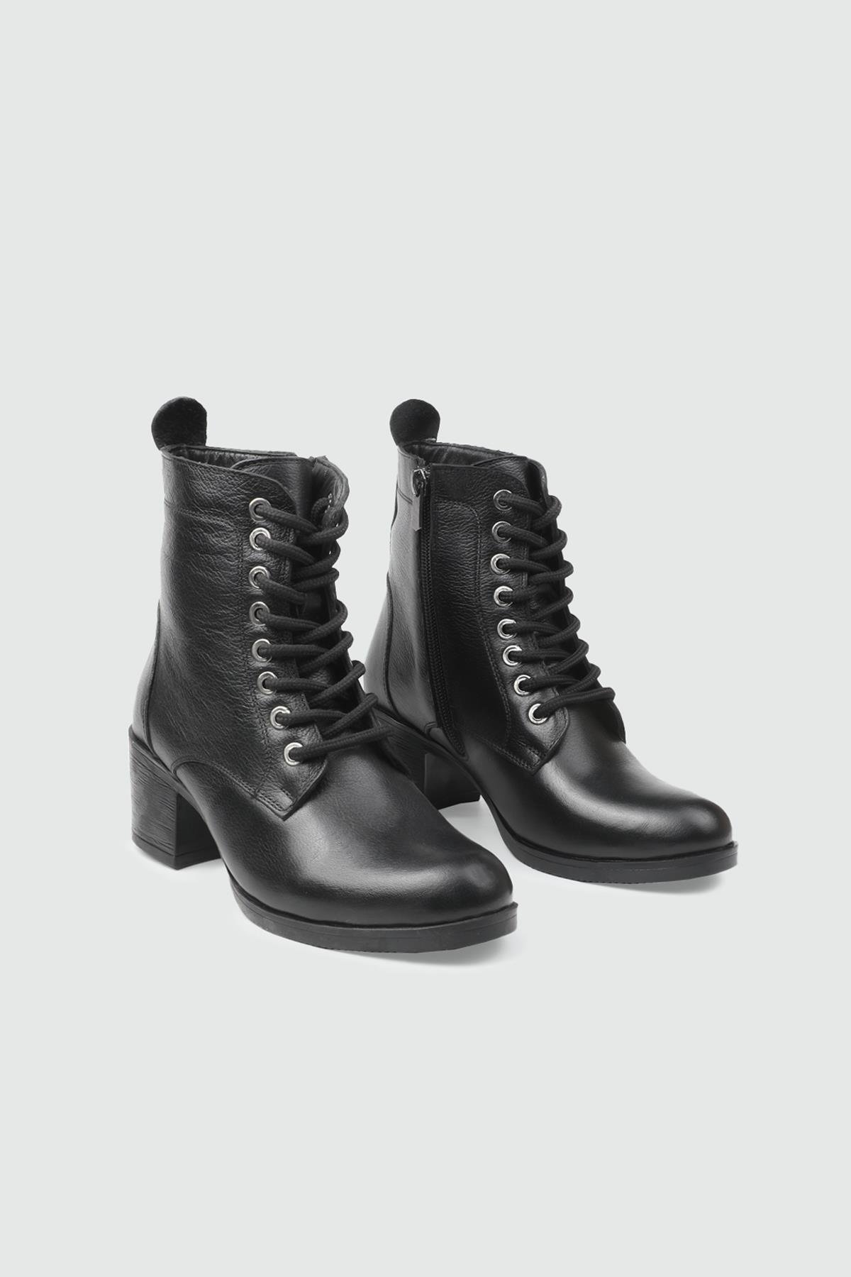 Deri Kaymaz Taban Siyah King Kadın Bot MY BELLA 027-02 Kadın Günlük Conford Bot MyBella MY BELLA 027-02 Kadın 25K