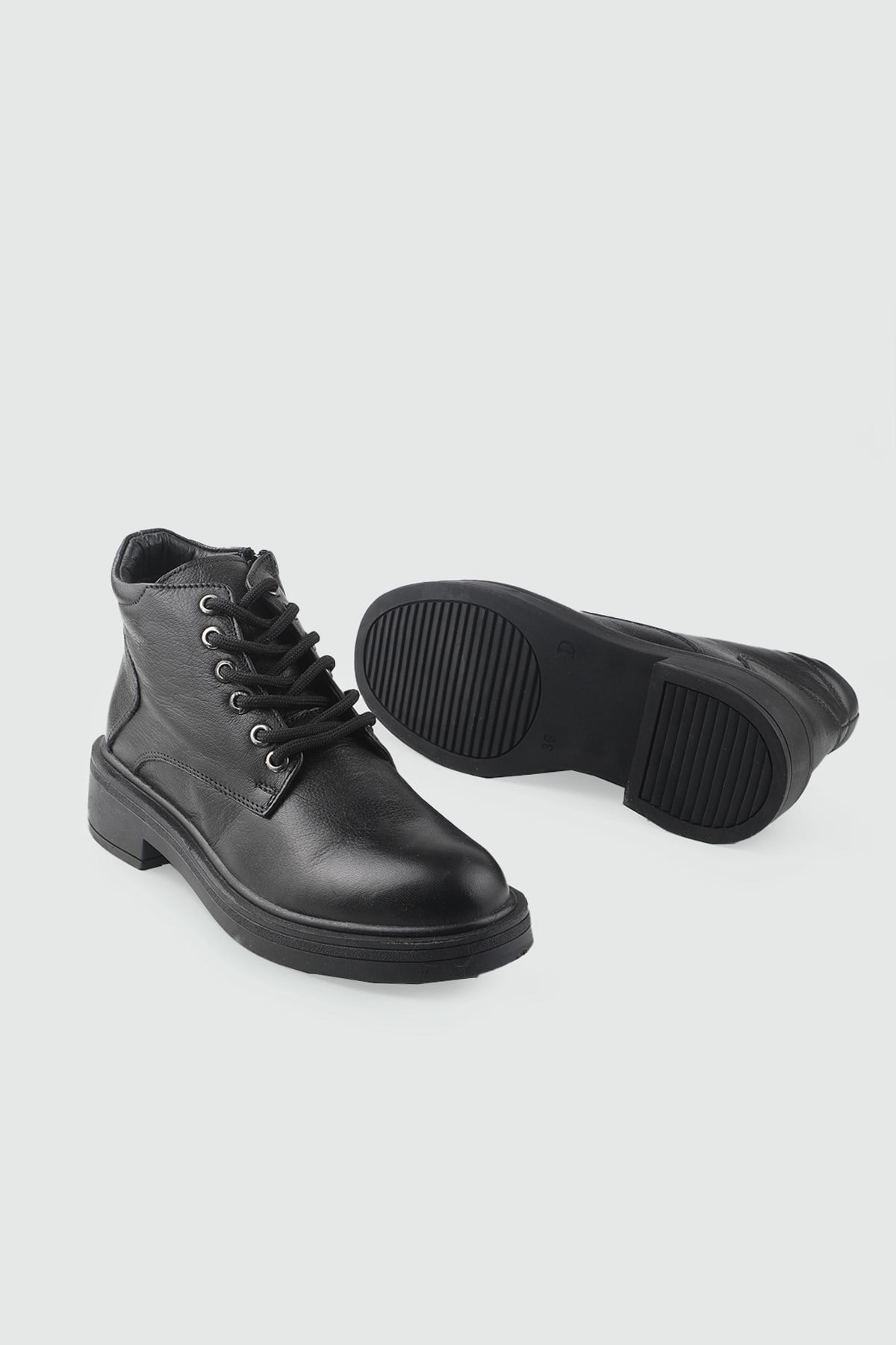 Deri Kaymaz Taban Siyah King Kadın Deri Postal MY BELLA 028-019 Kadın Günlük Conford Bot MyBella MY BELLA 028-019 Unisex 26K