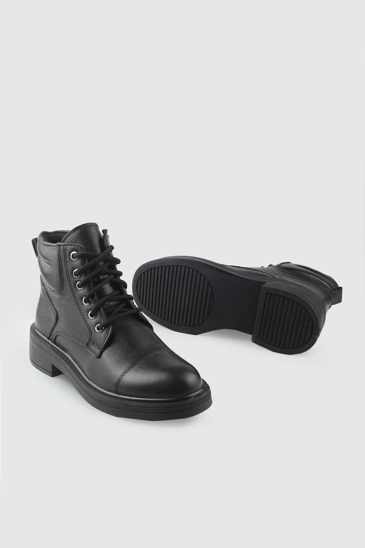 Deri Kaymaz Taban Siyah King Kadın Deri Postal MY BELLA 028-021 Kadın Günlük Conford Bot MyBella MY BELLA 028-021 Unisex 26K