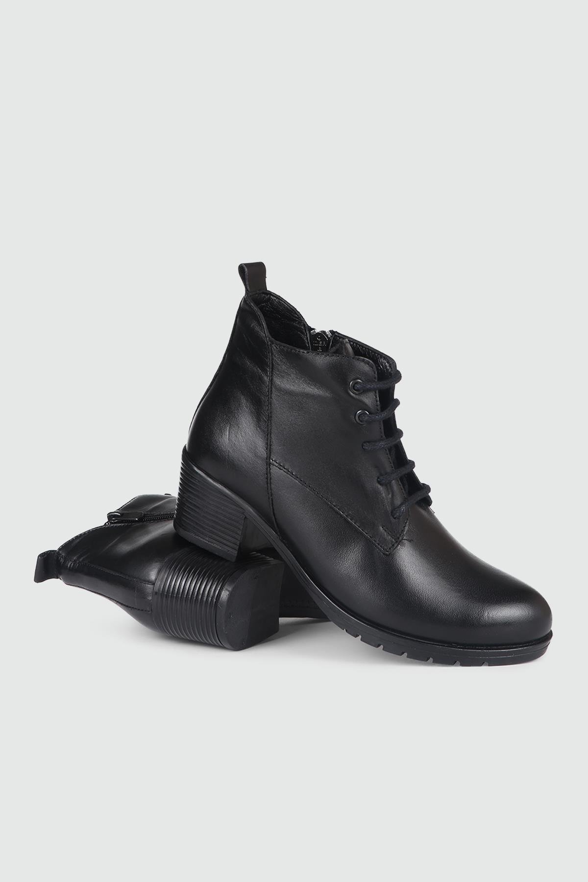 Deri Kaymaz Taban Siyah Napa Kadın Bot 234-015 Kadın Günlük Conford Bot MyBella MY BELLA 24K 234-015 Kadın 24K