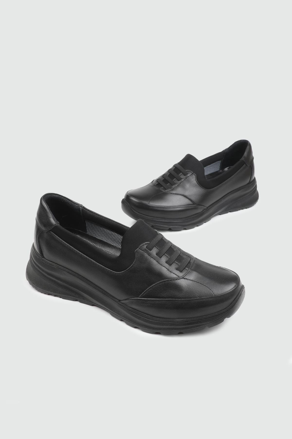 Deri Lastikli Rahat Siyah Kadın Ayakkabı CTYZ057 Kadın Alçak Topuklu Cıtyzen Cityzen MR-044 Kadın 25Y