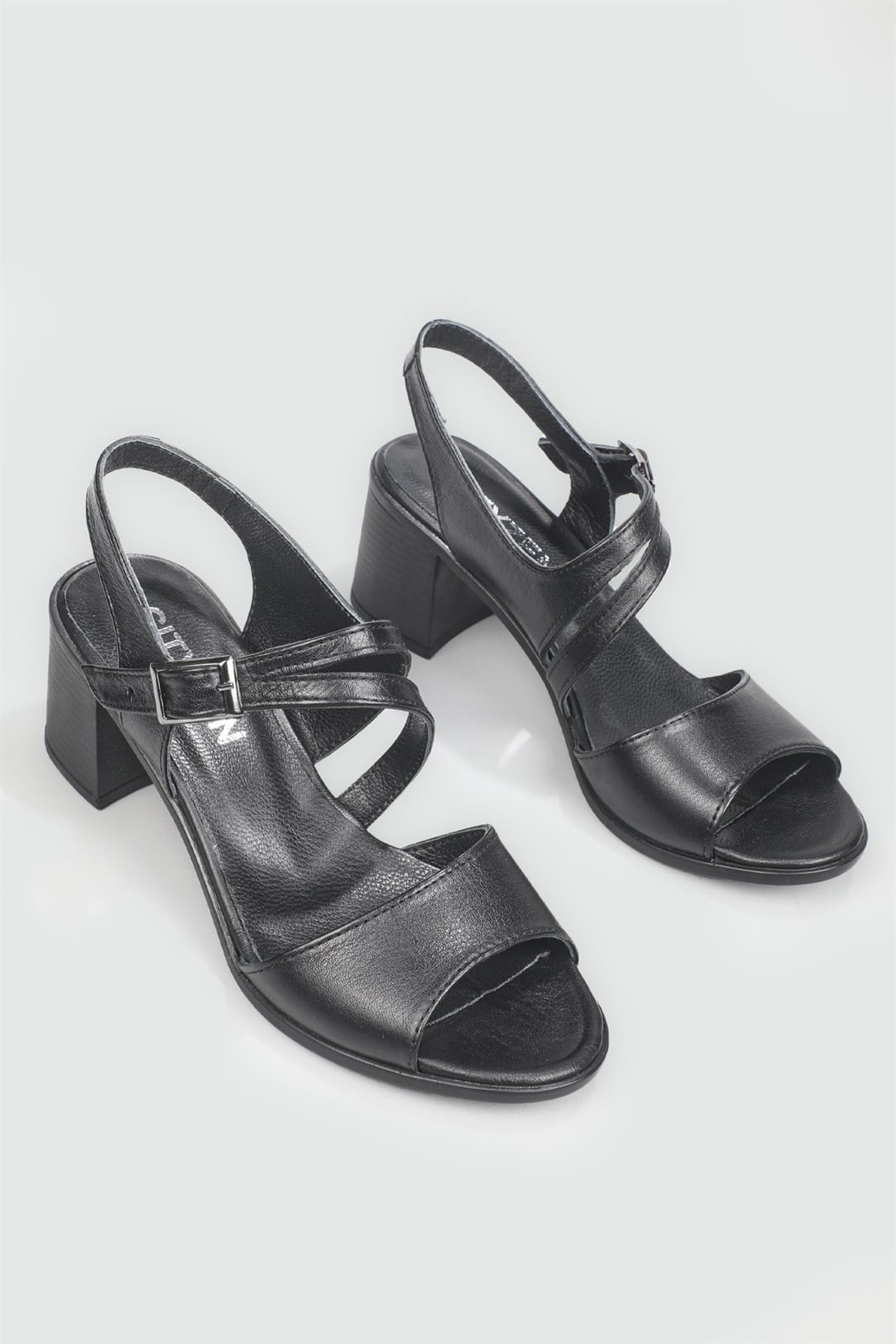Deri Ortopedik Comfort Siyah Kadın Sandalet B-V5454 Kadın Topkulu Sandalet Cıtyzen Cityzen B-V5454 22Y