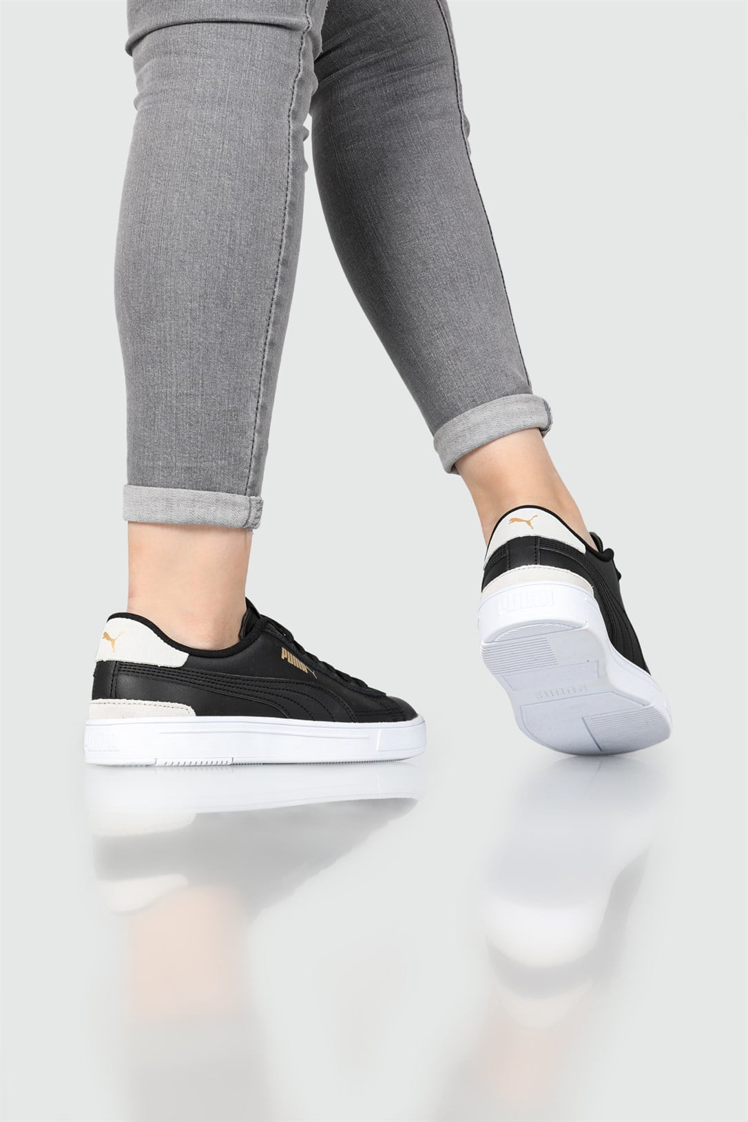 Deri Rahat Taban Günlük Siyah Beyaz Unisex Spor Ayakkabı 380188-04 Unisex Koşu / Yürüyüş Puma PUMA 380188-04 UNİSEX SERVE