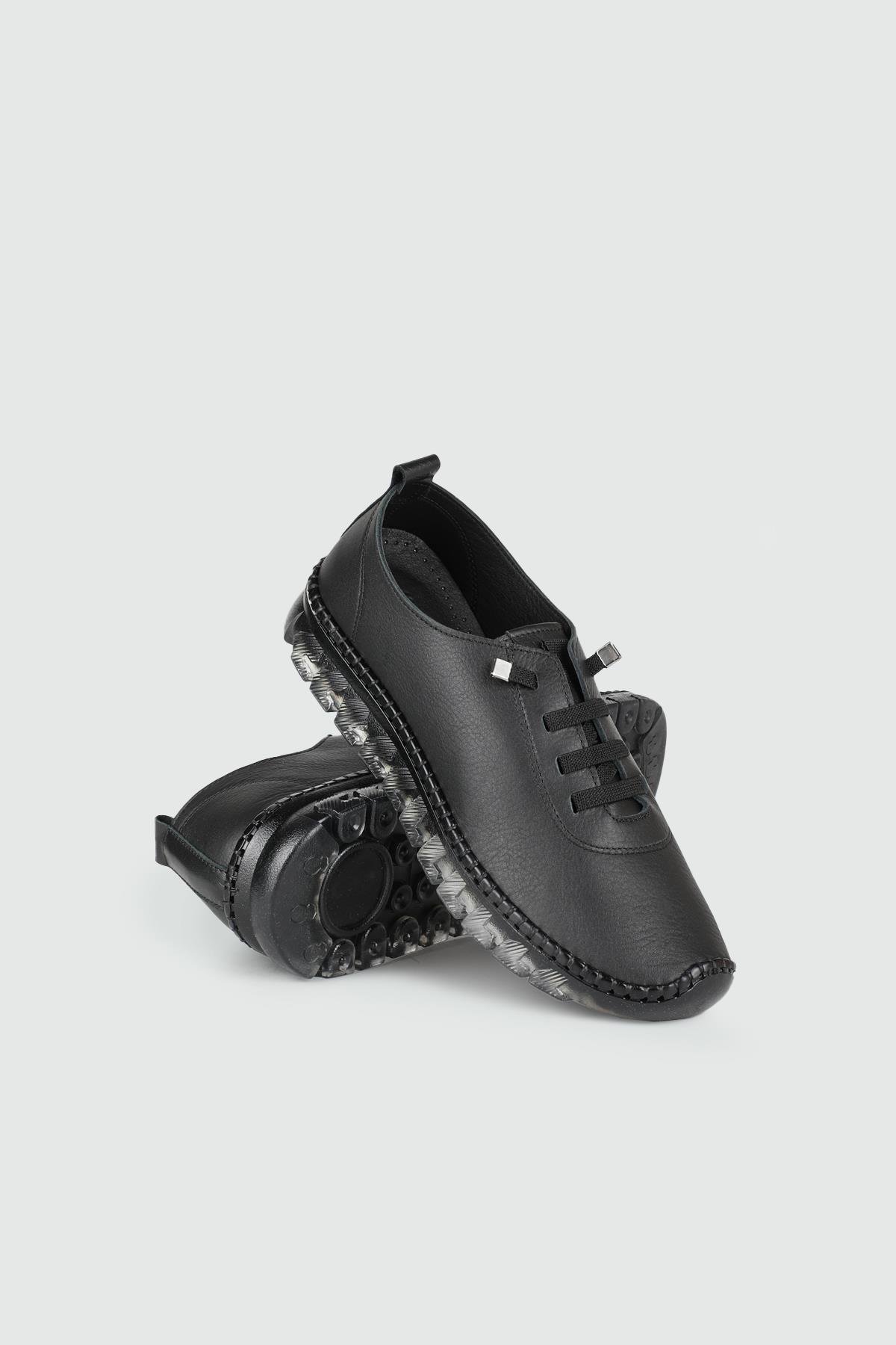 Deri Rahat Taban Günlük Siyah Kadın Ayakkabı 2010 Kadın Rahat / Confort Anatomik GESSİ Gessi 2010 Kadın 25Y