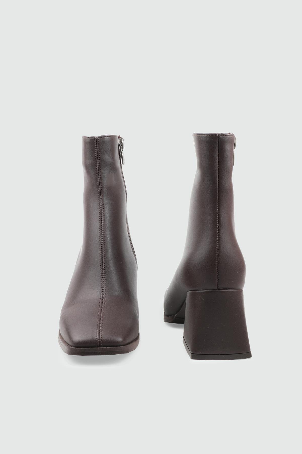 Dikişli Küt Burun Kahve Rahat Günlük Kadın Bot My Bella RSL-2550 Kadın Klasik Topuklu Bot MyBella My Bella RSL-2550 Kadın 25K