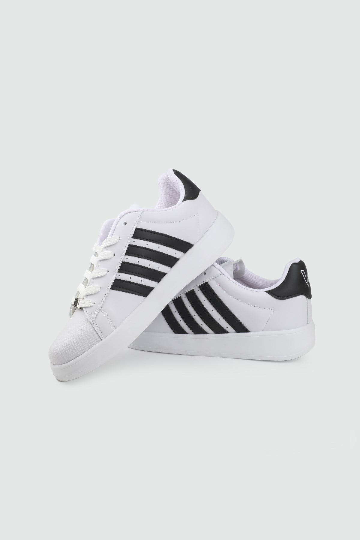 Erkek Spor Ayakkabı Beyaz Siyah Erkek Günlük Sneaker WİPPER 035 Erkek Sneaker Wipper WİPPER 035 CİLT MER SPOR