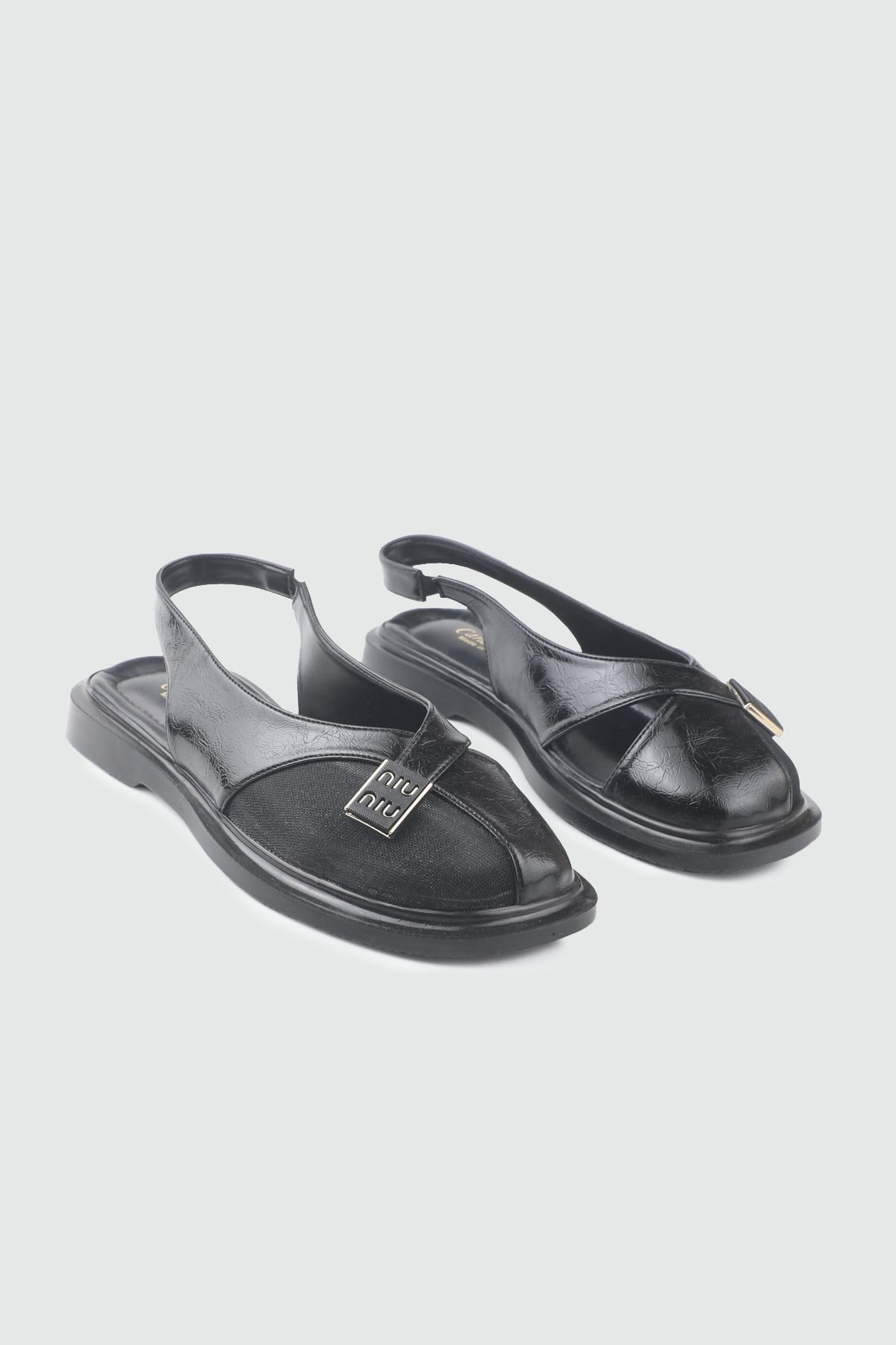 Fileli Toka Detaylı Sandalet Siyah Rustik Kadın Sandalet My Bella S-26480 Kadın Alçak Topuklu MY BELLA My Bella S-26480 Kadın 26Y