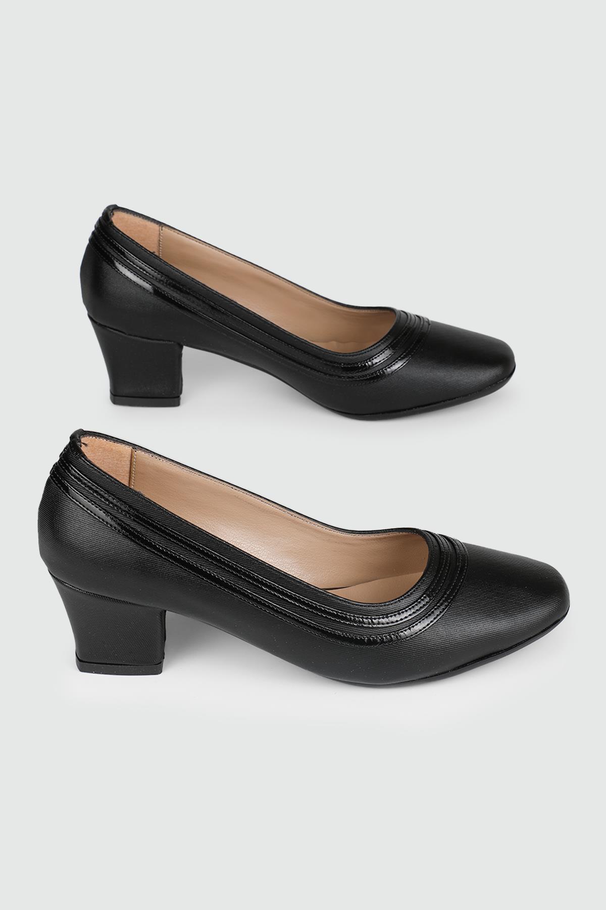 Günlük 5 cm Topuklu Siyah Kadın Ayakkabı 8672-09 Kadın Alçak Topuklu MyBella MYBELLA  MF-8672-09 Kadın 24Y