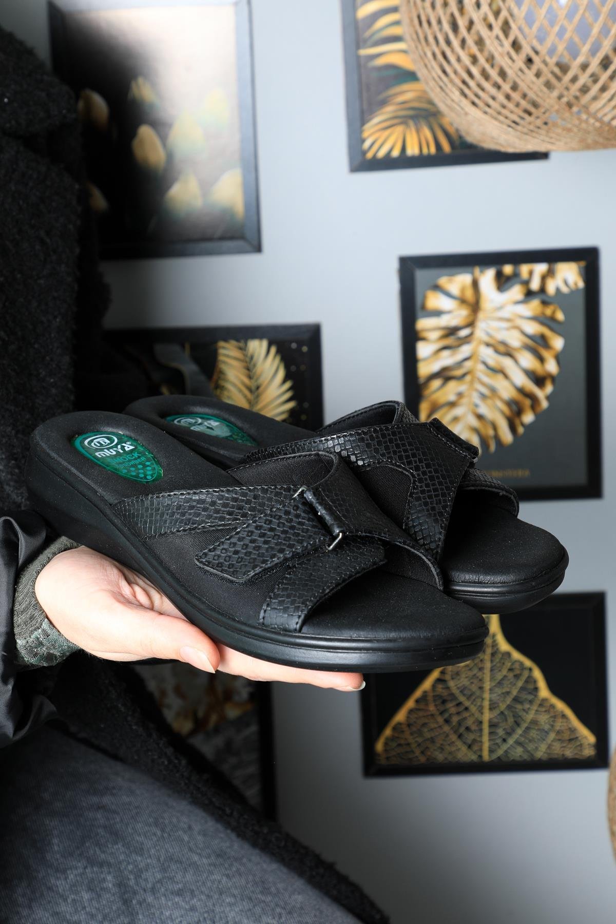 Günlük Anatomik İç Taban Siyah Kadın Terlik VALDES Kadın Günlük Terlik Muya MUYA 32201 VALDES ZEN TERLİK