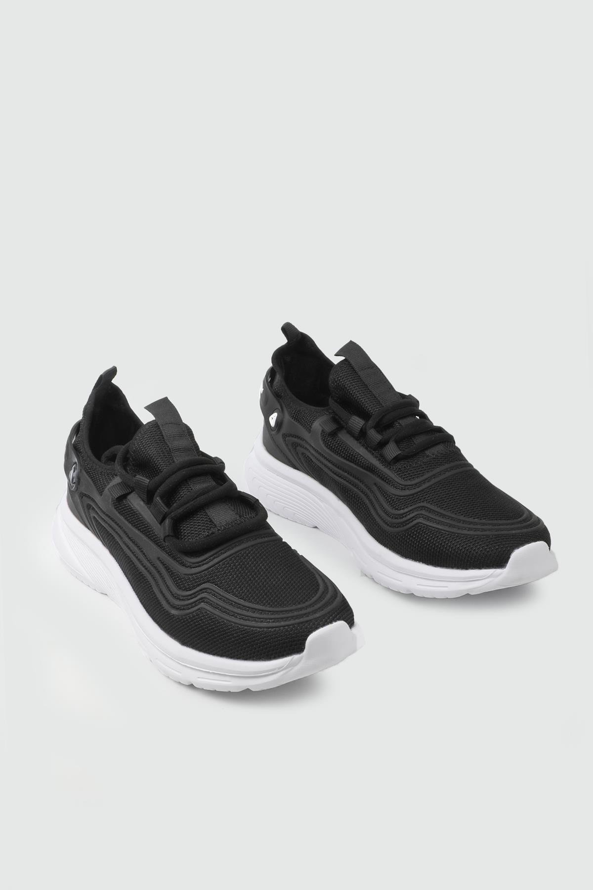 Günlük Bağcıklı Siyah Beyaz Erkek Spor Ayakkabı LETOON 300 Erkek Günlük Spor Ayakkabı Letoon LETOON 25Y 300 MER SPOR