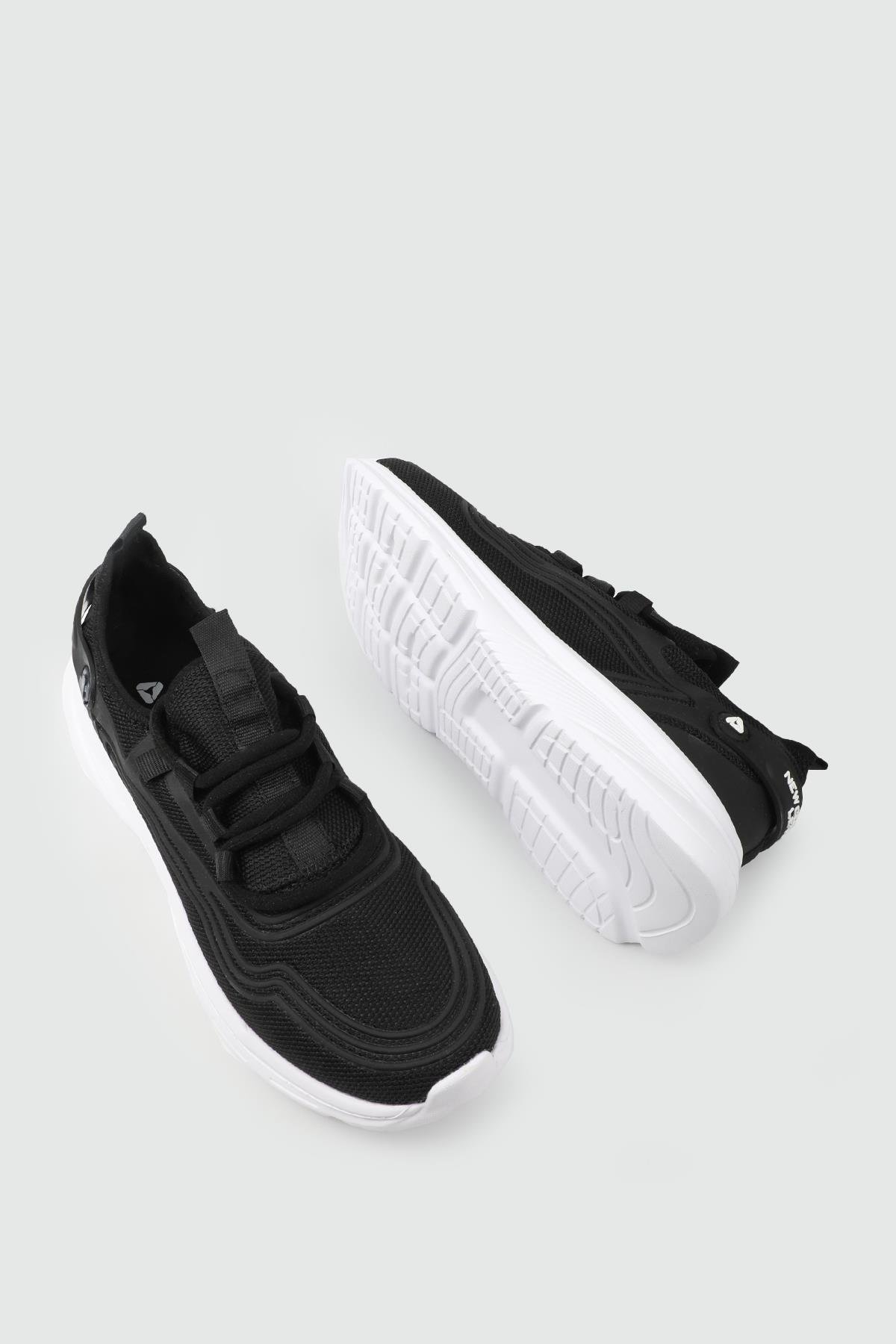 Günlük Bağcıklı Siyah Beyaz Erkek Spor Ayakkabı LETOON 300 Erkek Günlük Spor Ayakkabı Letoon LETOON 25Y 300 MER SPOR