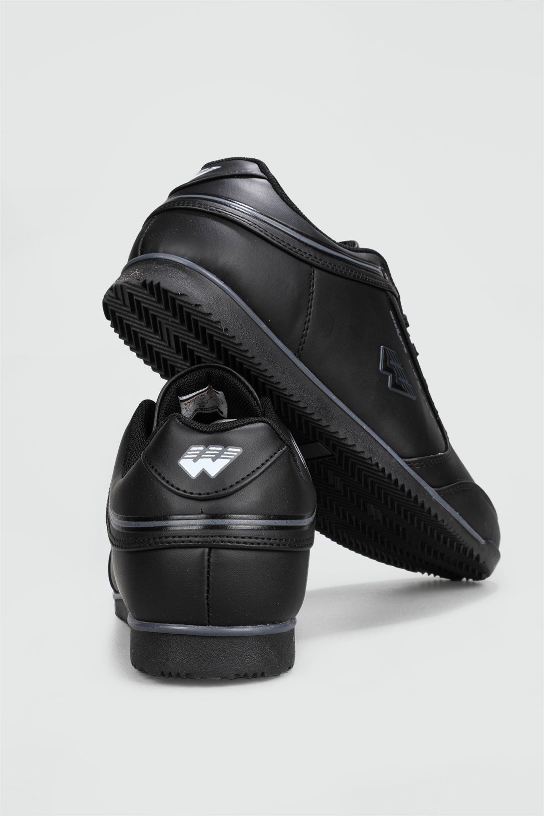 Günlük Bağcıklı Siyah Füme Erkek Spor Ayakkabı 1775 Erkek Günlük Spor Ayakkabı Wickers WİCKERS 1775 MER SPOR 22K