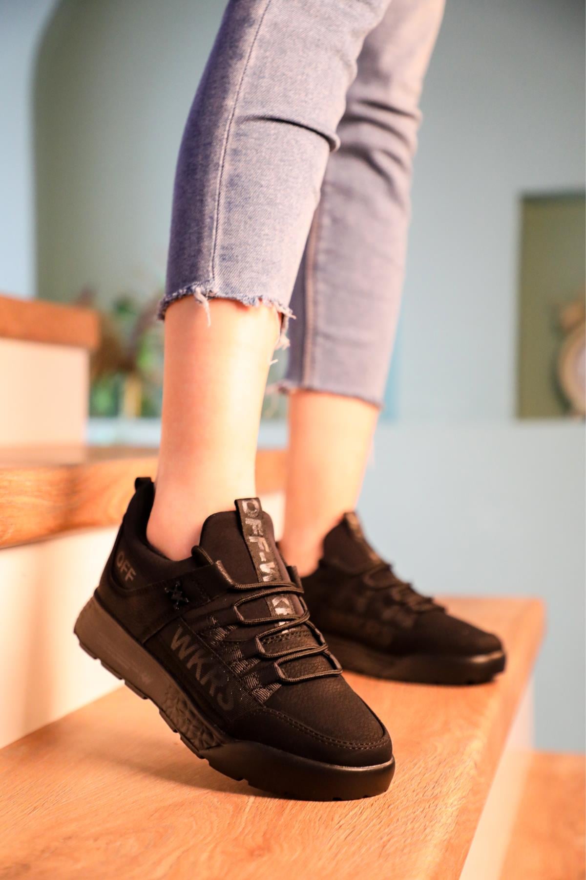 Günlük Koşu Yürüyüş Siyah Füme Nubuk Unisex Spor Ayakkabı 2300 Unisex Günlük Spor Ayakkabı Wickers WİCKERS 2300 UNİSEX CİLT