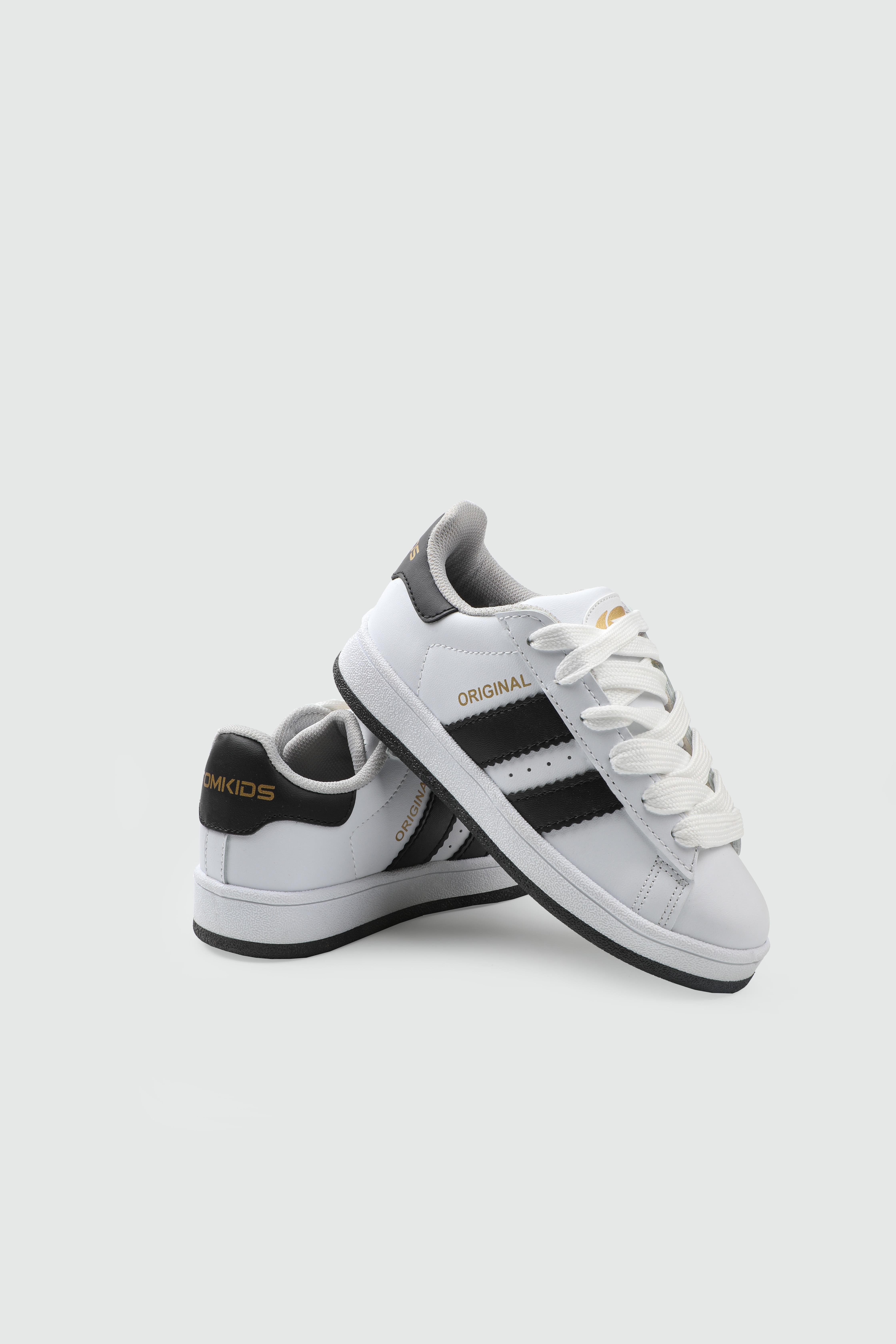 Günlük Rahat Cırtlı Bağcıklı Beyaz Siyah Çocuk Ayakkabı TOM KİDS 5023 Çocuk Günlük Ayakkabı Tom Kids Tom Kids 5023 FİLET 25Y