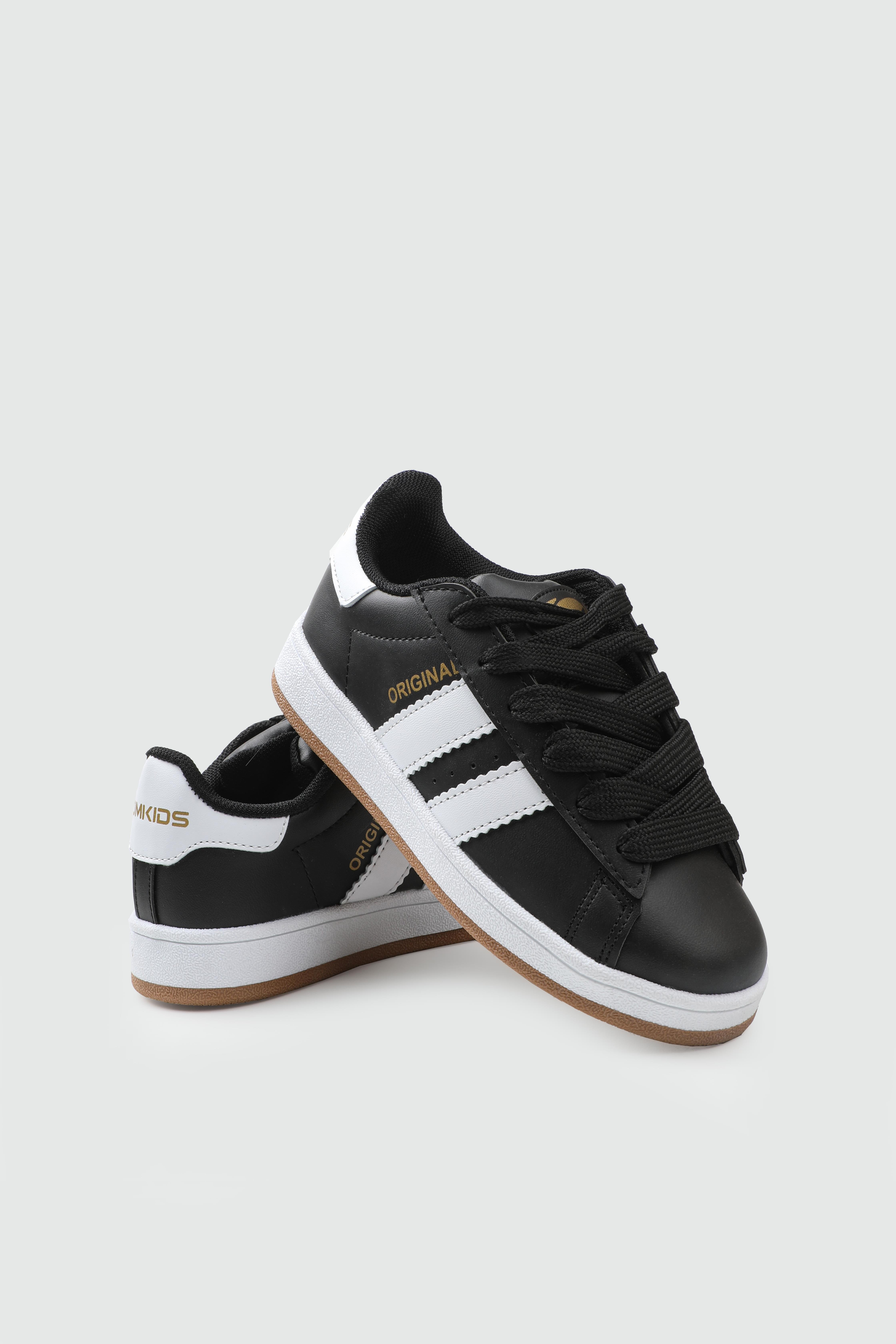 Günlük Rahat Cırtlı Bağcıklı Siyah Beyaz Çocuk Ayakkabı TOM KİDS 5023 Çocuk Günlük Ayakkabı Tom Kids Tom Kids 5023 FİLET 25Y