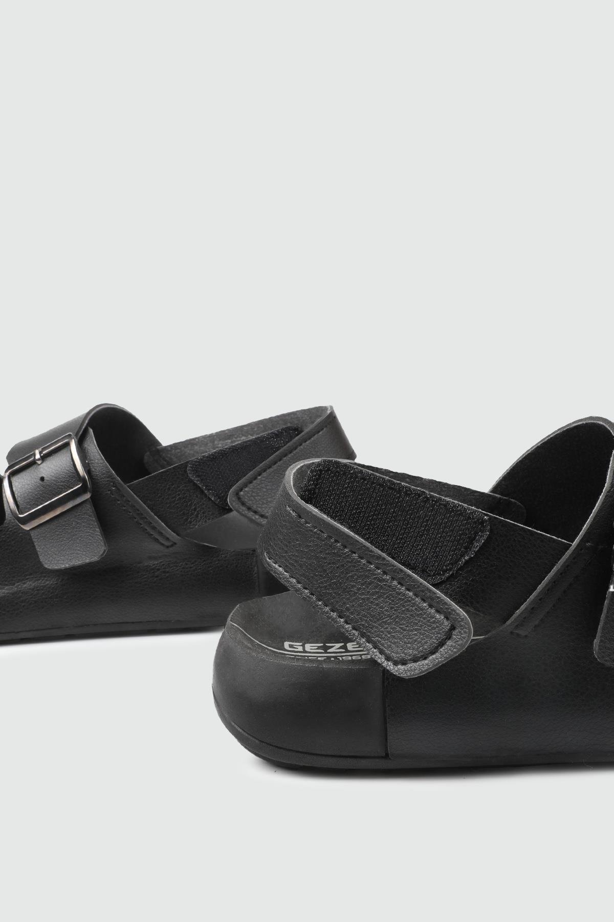 Günlük Rahat Cırtlı Siyah Erkek Sandalet GEZER 0206 Erkek Sandalet Gezer GEZER 0206 KAYROKA MER