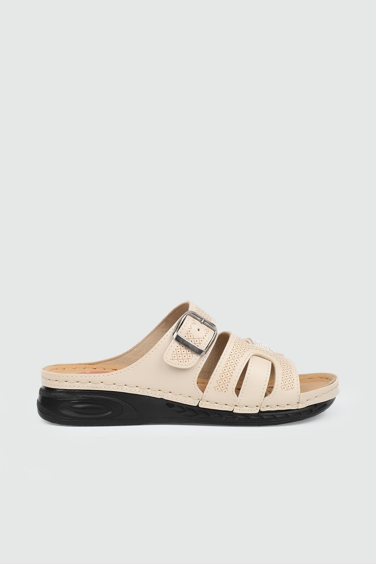 Günlük Rahat Krem Kadın Terlik SERRA 1402 Kadın Günlük Terlik Serra SERRA 25Y-1402 ZEN TERLİK