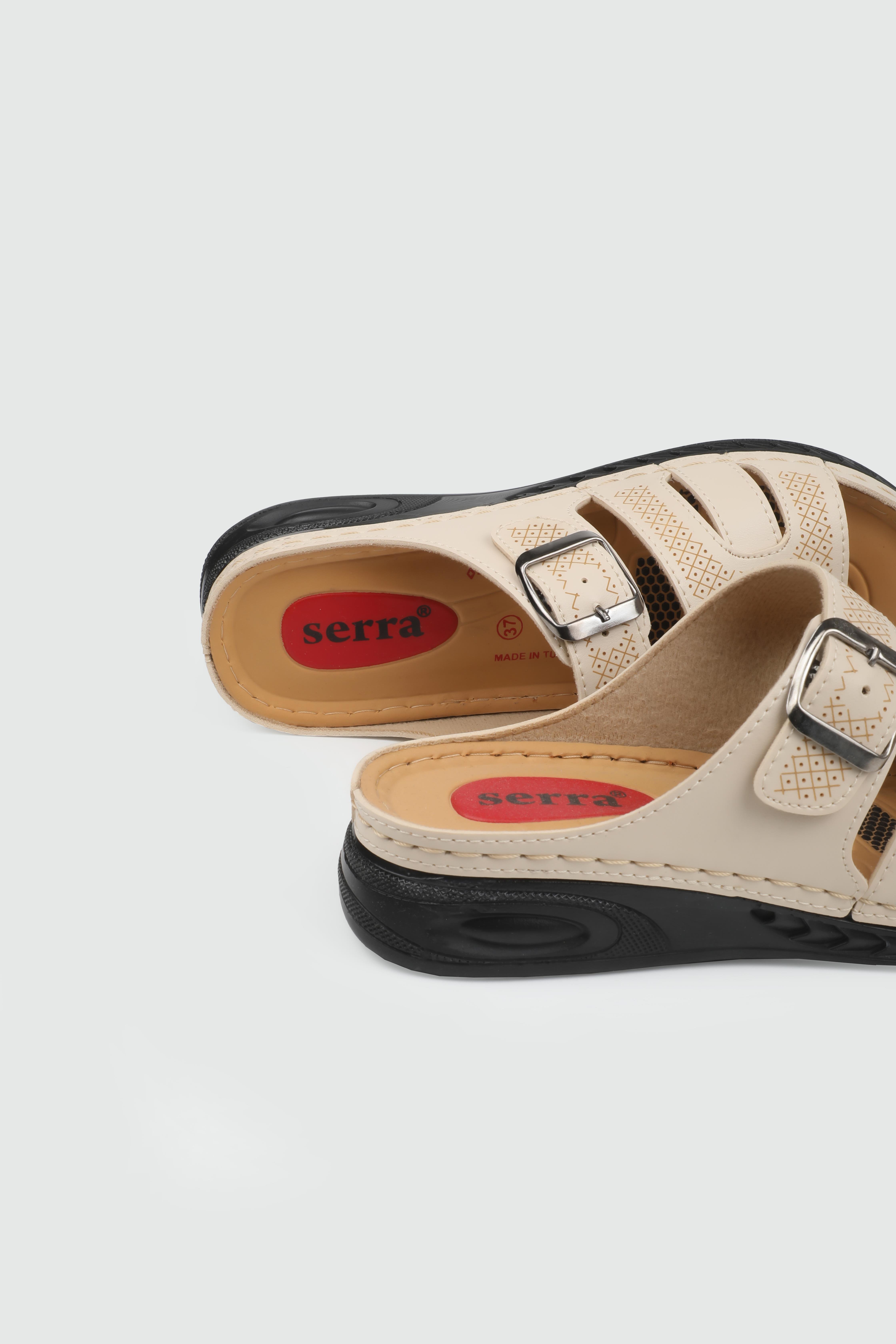 Günlük Rahat Krem Kadın Terlik SERRA 1402 Kadın Günlük Terlik Serra SERRA 25Y-1402 ZEN TERLİK