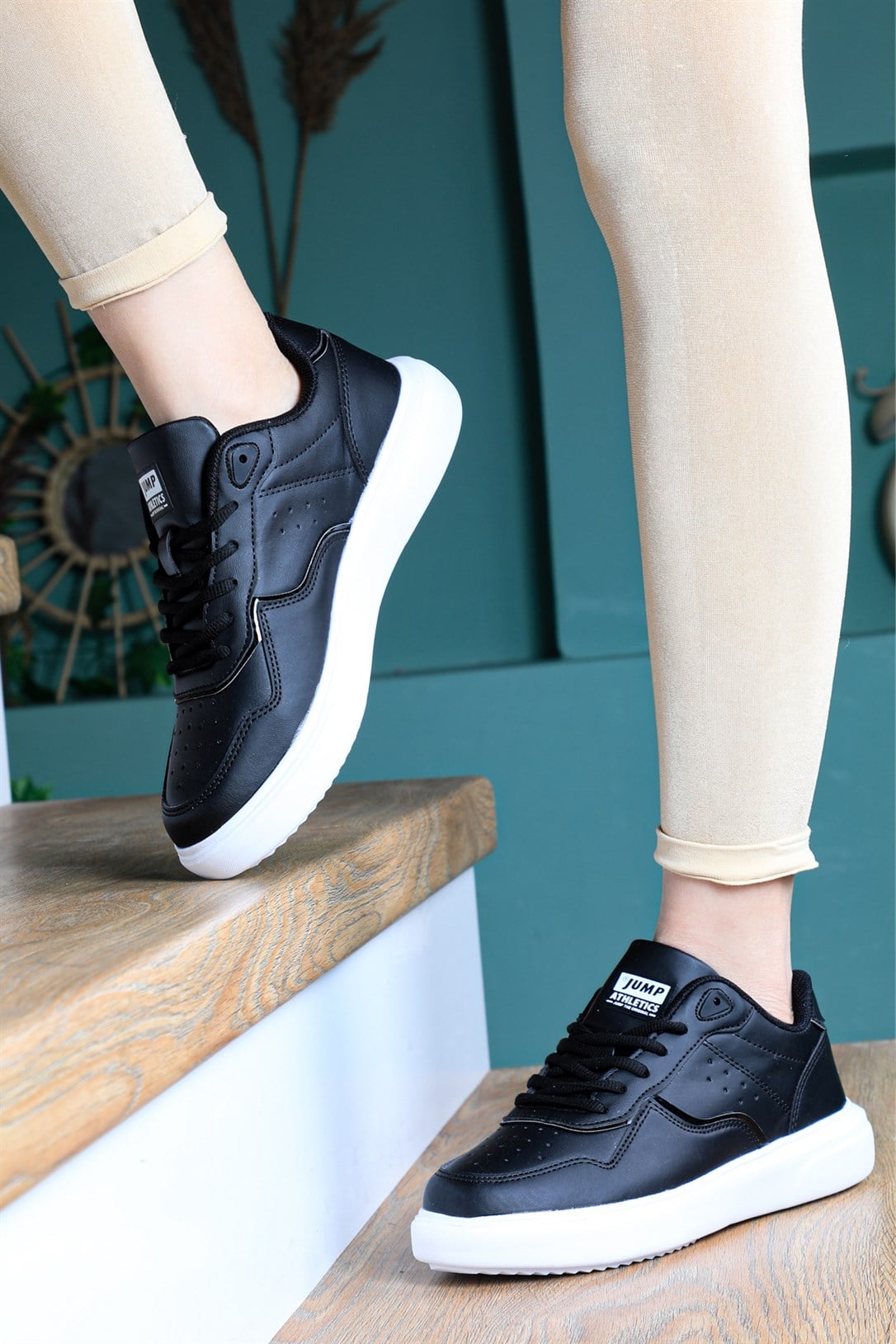 Günlük Rahat Siyah Beyaz Unisex Spor Ayakkabı 26821 Unisex Günlük Spor Ayakkabı Jump JUMP 26821 UNİSEX SPOR AYAK