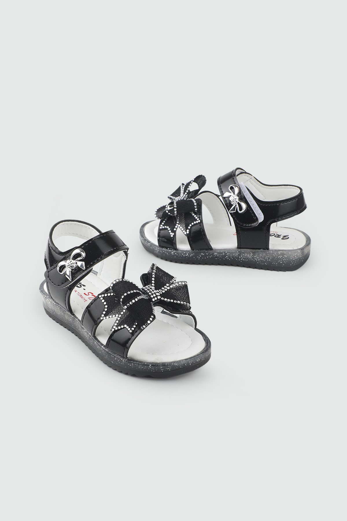 Günlük Rahat Siyah Işıklı Kurdele Detaylı Kız Çocuk Ayakkabı Minimoccs 104 PATİK Çocuk Sandalet Minimoccs Grosstar 1104 Patik 26Y
