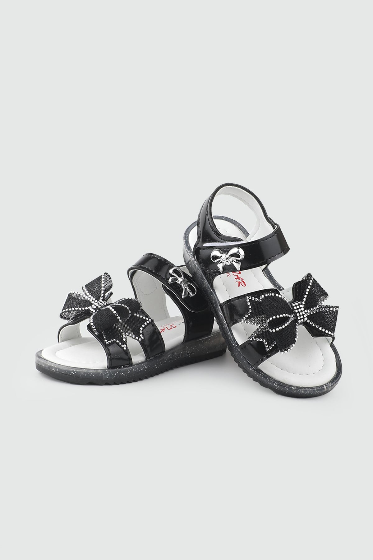 Günlük Rahat Siyah Işıklı Kurdele Detaylı Kız Çocuk Ayakkabı Minimoccs 104 PATİK Çocuk Sandalet Minimoccs Grosstar 1104 Patik 26Y