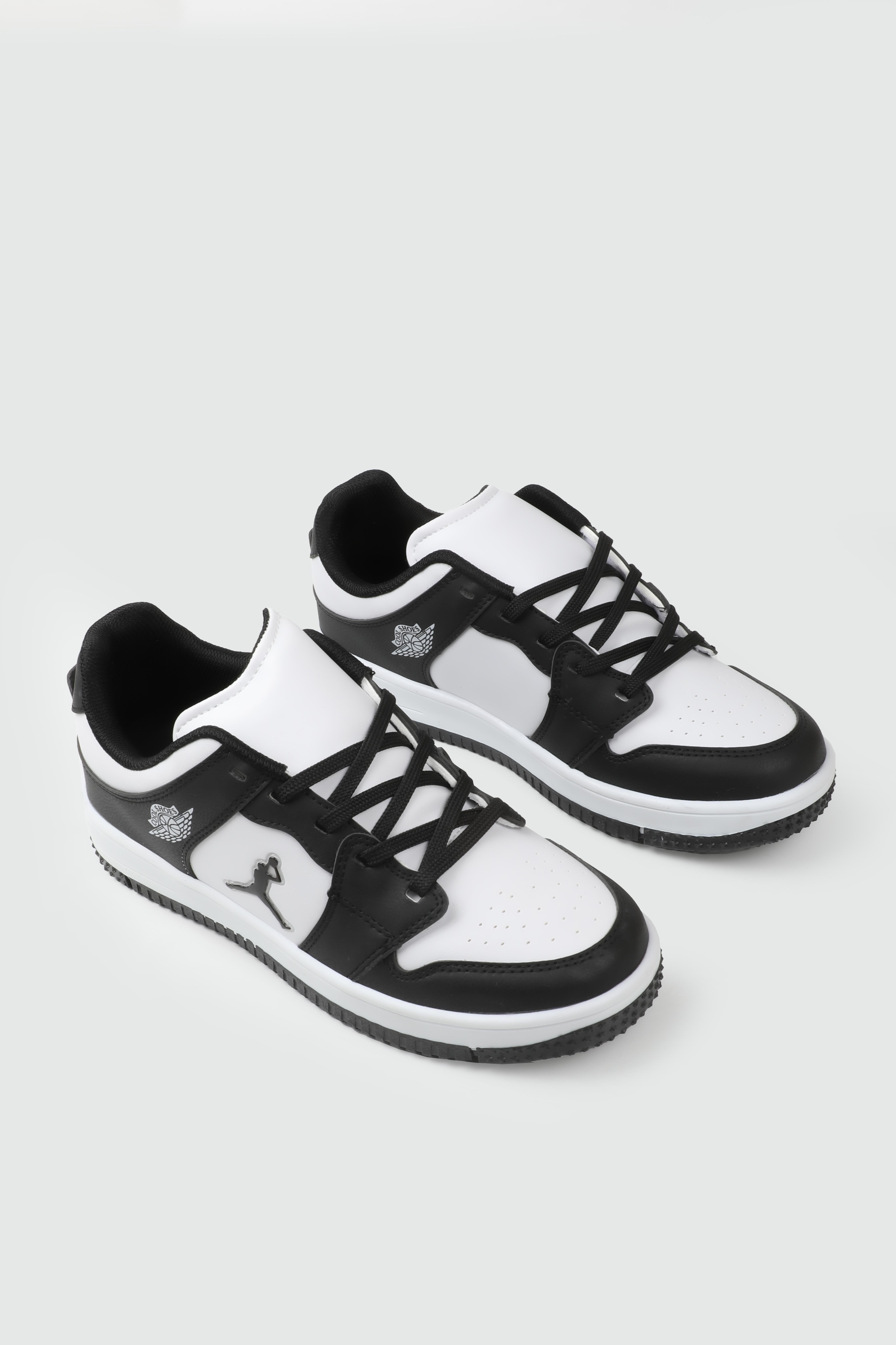 Günlük Siyah Beyaz Unisex Spor Ayakkabı COOL HAYKAT 25Y Unisex Sneaker Cool COOL 25Y Haykat Kısa Unisex