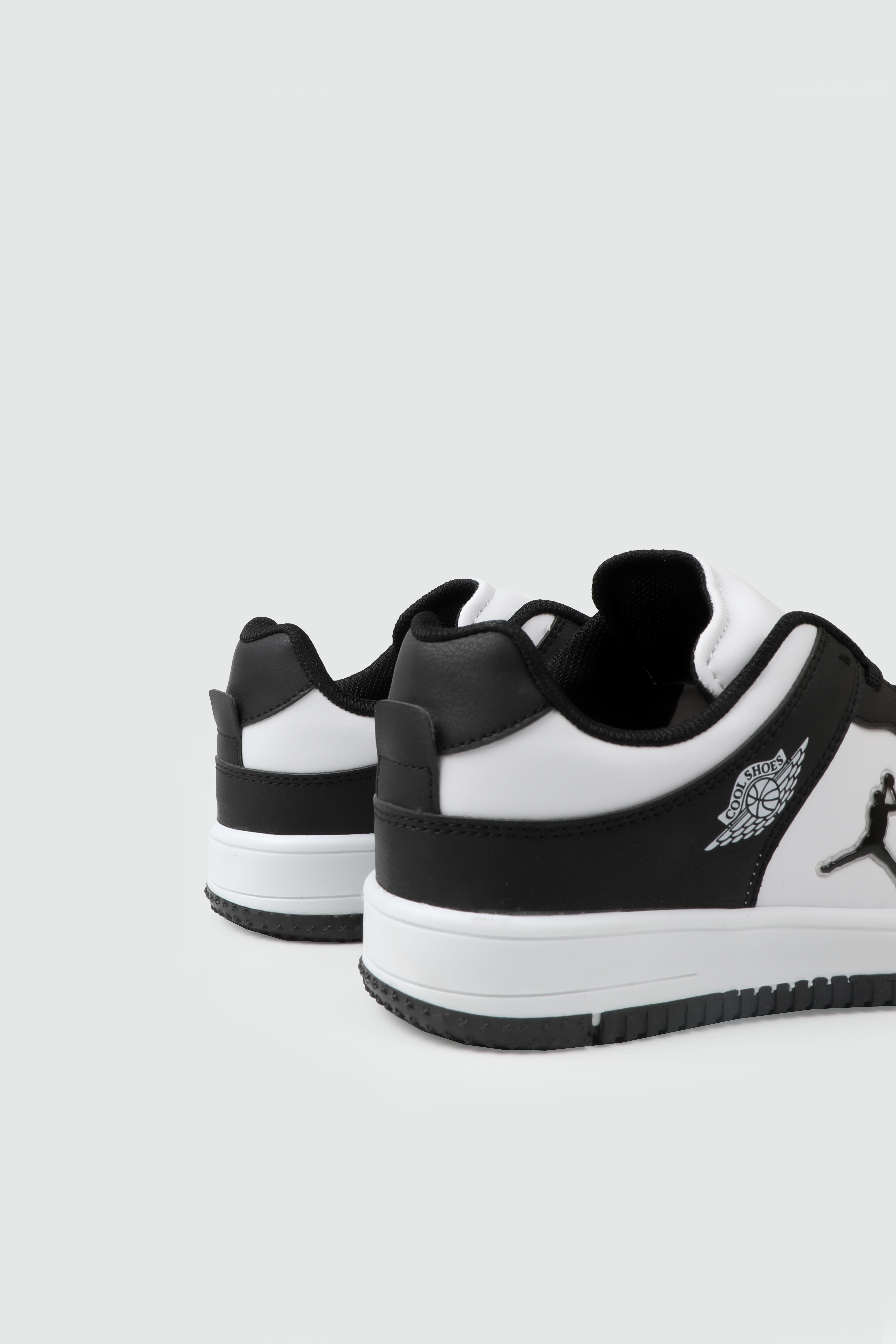 Günlük Siyah Beyaz Unisex Spor Ayakkabı COOL HAYKAT 25Y Unisex Sneaker Cool COOL 25Y Haykat Kısa Unisex