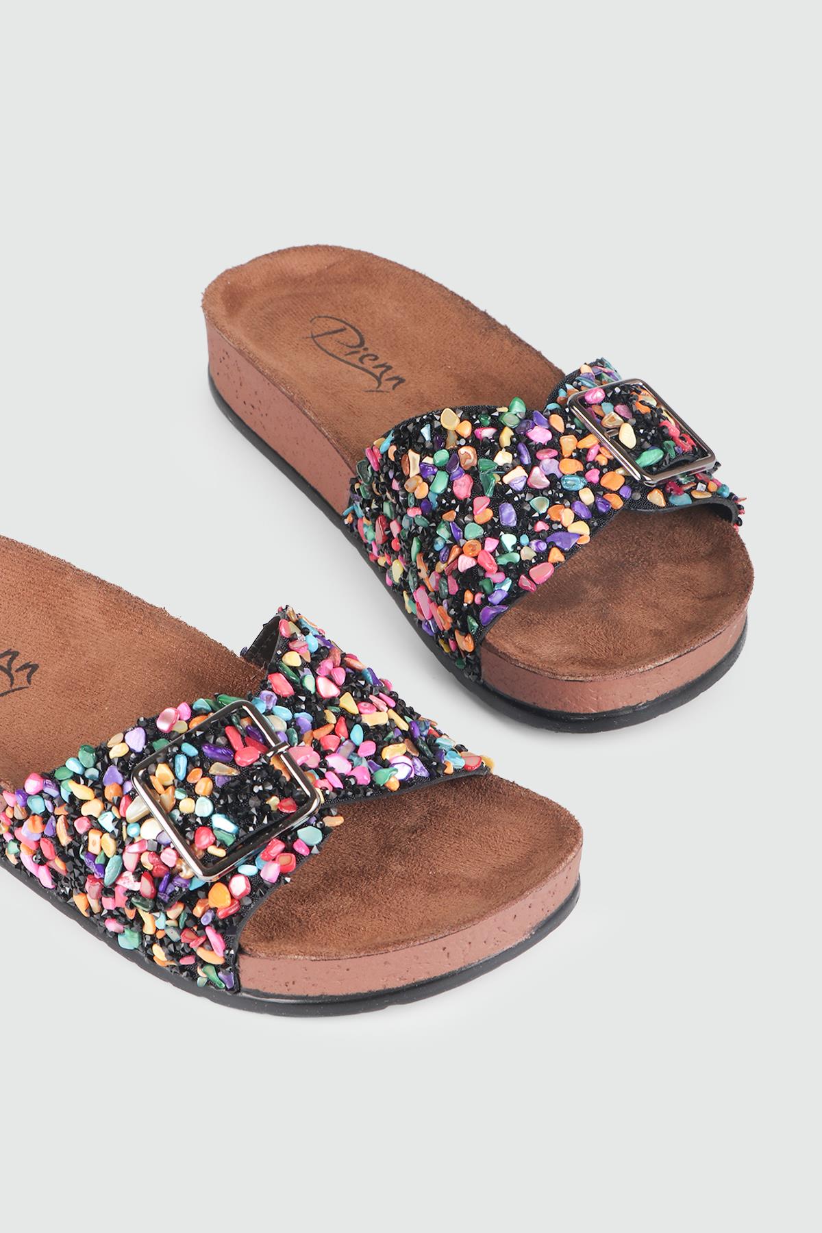 Günlük Taşlı Siyah Kadın Terlik 20050 Kadın Günlük Terlik Pienn PİENN 20050 ZEN TERLİK