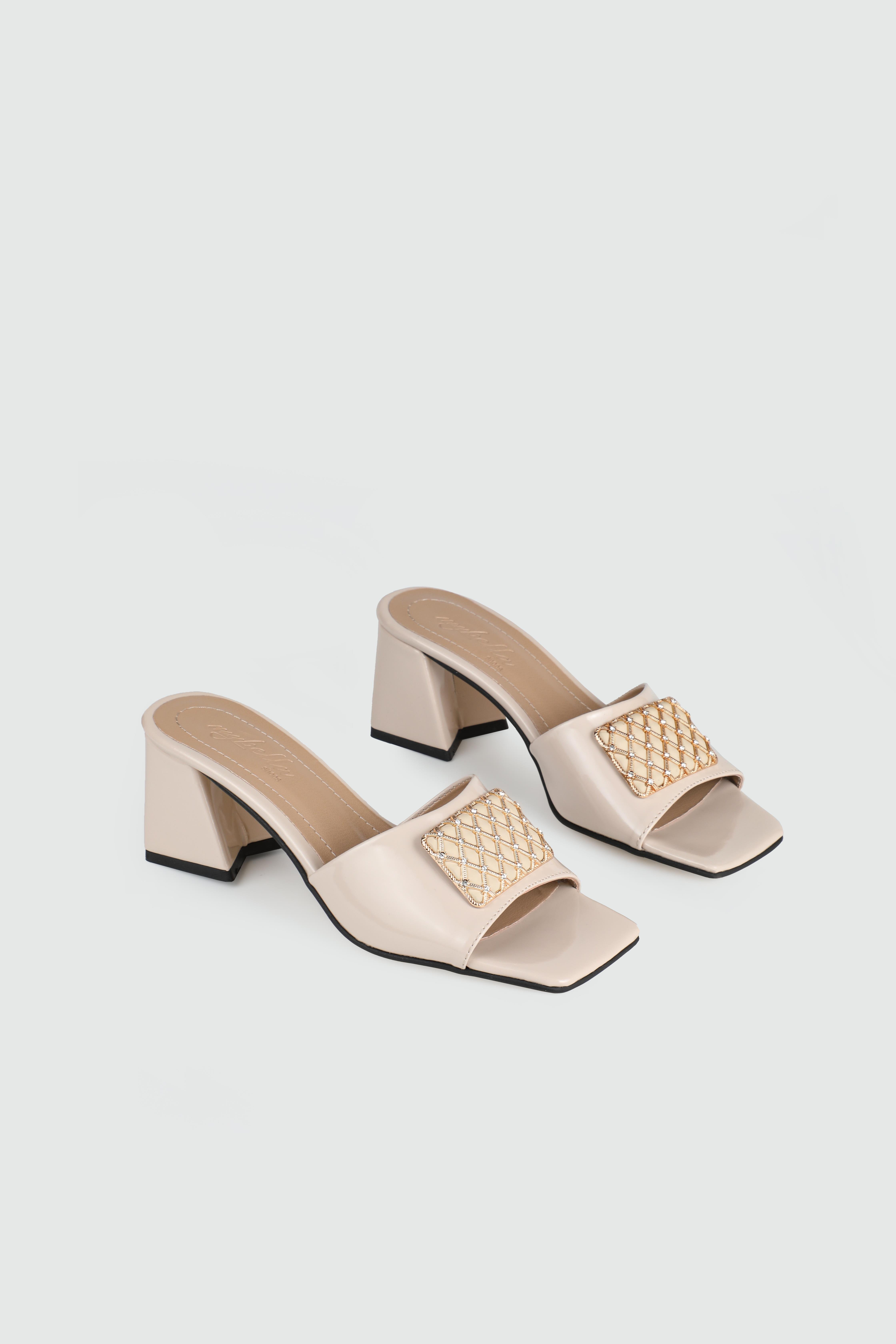 Günlük Topuklu Ten Rugan Kadın Terlik STY-04 Kadın Günlük Terlik STEYMİ My Bella STY-633 Kadın 25Y