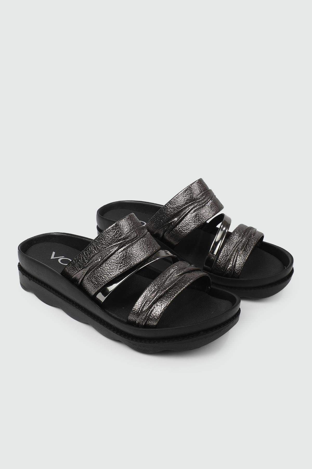 Günlük Üç Bant Platin Çatlak Kadın Terlik 1744 Kadın Günlük Terlik Voga VOGA 25Y 1744  Kadın TER