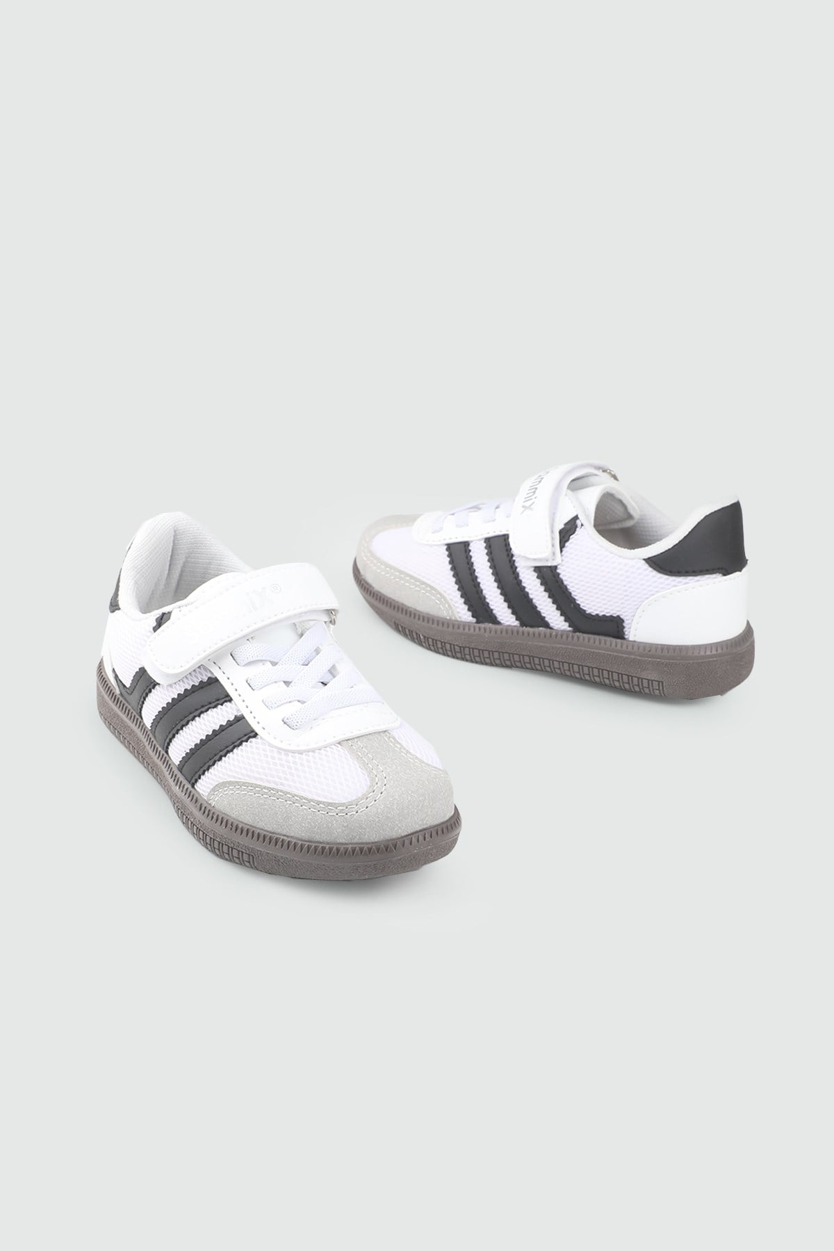 Hafi Rahat Taban Anoraklı Sneaker Beyaz Siyah Çocuk Spor Ayakkabı 034 Çocuk Günlük Spor Ayakkabı Alessio SAMMİX 047 FİLET  26Y