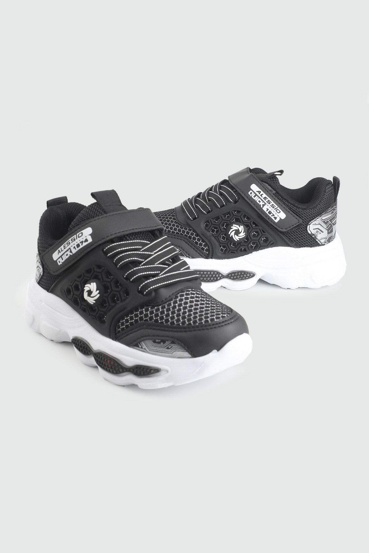 Hafi Rahat Taban Anoraklı Sneaker Siyah Beyaz Beyaz Çocuk Spor Ayakkabı ALESSİO 019 Çocuk Günlük Spor Ayakkabı Alessio ALESSİO 019 Patik 26Y