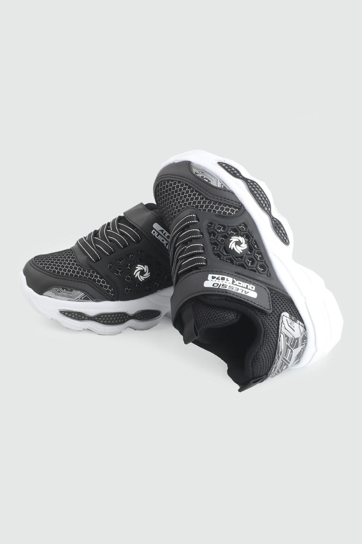 Hafi Rahat Taban Anoraklı Sneaker Siyah Beyaz Beyaz Çocuk Spor Ayakkabı ALESSİO 019 Çocuk Günlük Spor Ayakkabı Alessio ALESSİO 019 Patik 26Y
