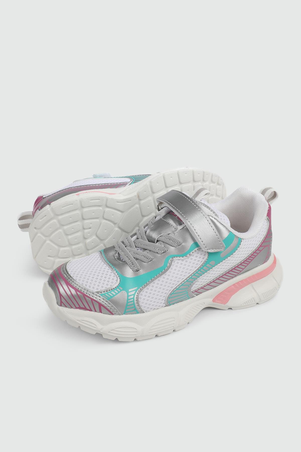 Halı Saha Gümüş FUTBOL ADAM Çocuk Günlük Spor Ayakkabı Cool COOL Adam FLT 24Y