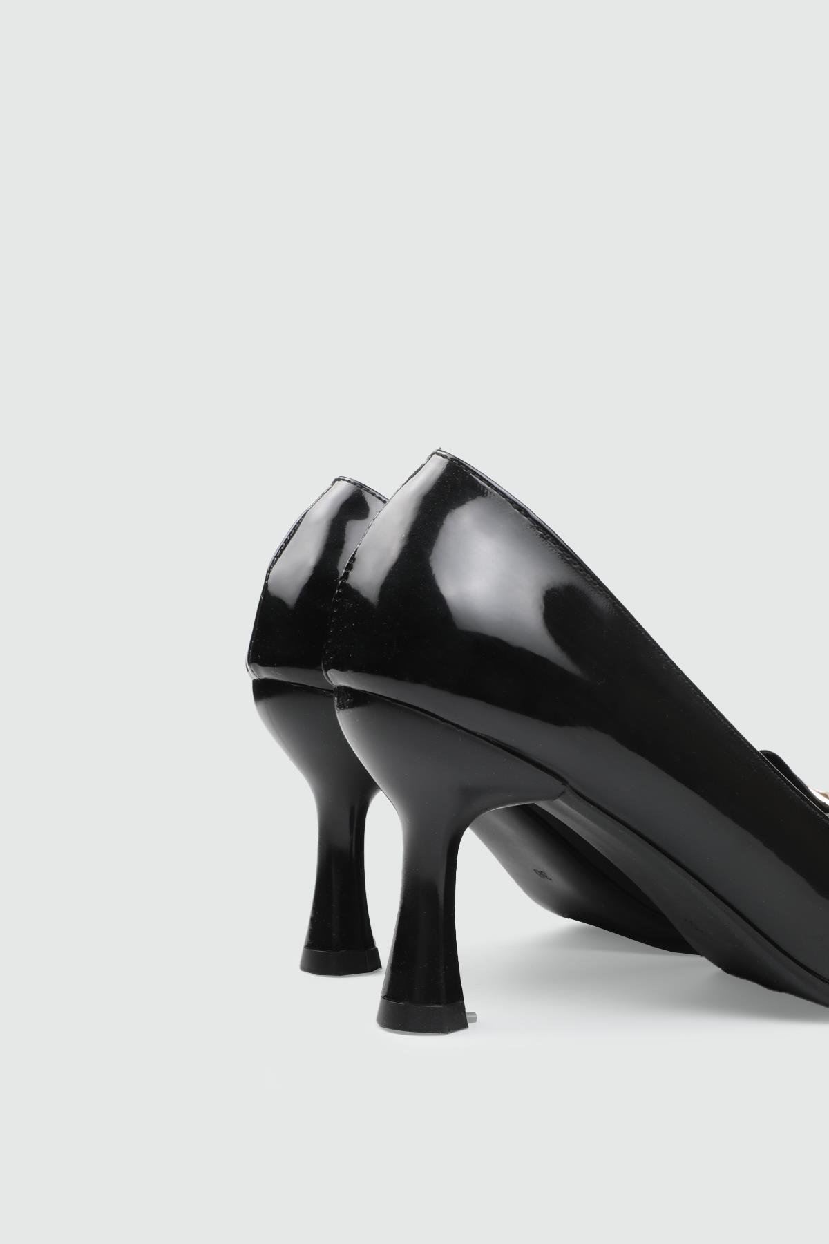 Hasır Örgülü Püsküllü Siyah Rugan Kadın Ayakkabı MÇ-215 Kadın Günlük Ayakkabı Carla Bella My Bella MHÇ-044 Kadın 25K