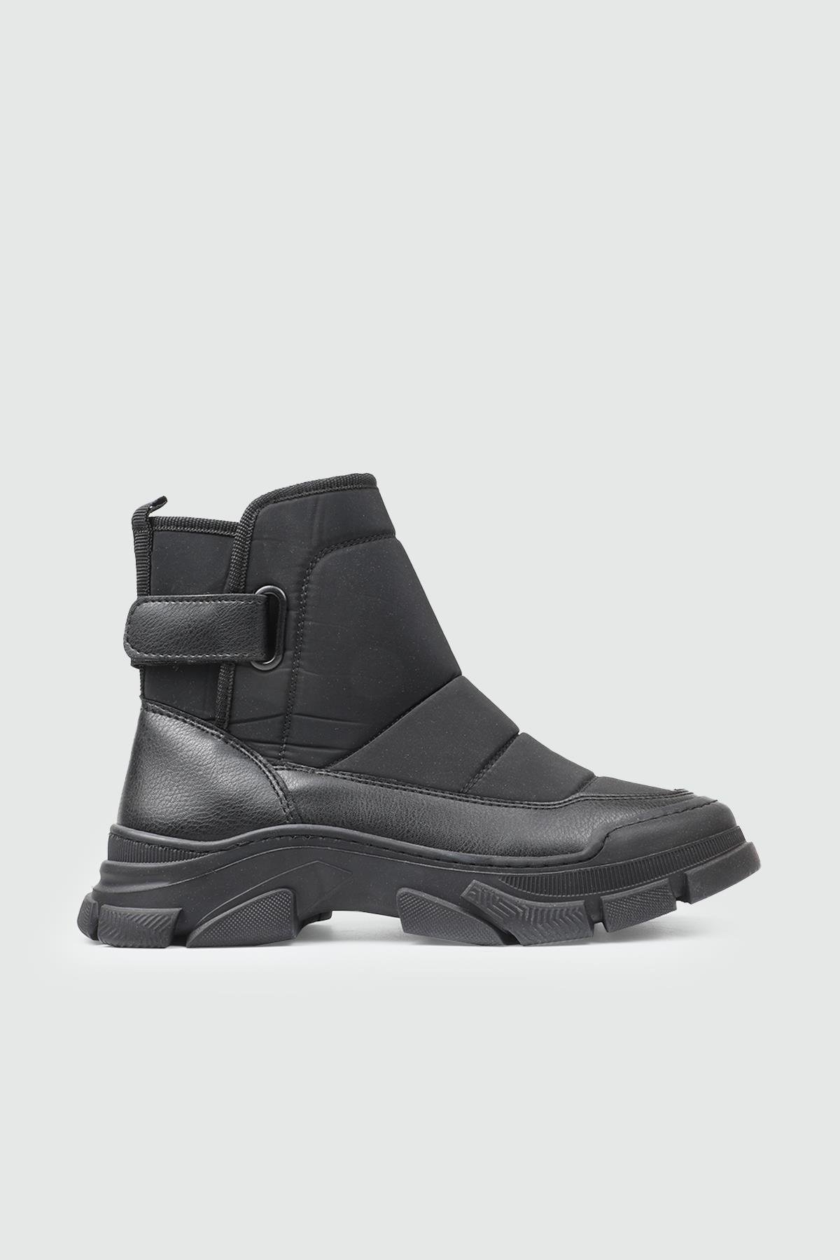 İçi Tüylü Rahat Siyah Kadın Bot CONFORCİTY 592 Kadın Günlük Conford Bot CONFORCİTY CONFORCİTY 592 Kadın 25K