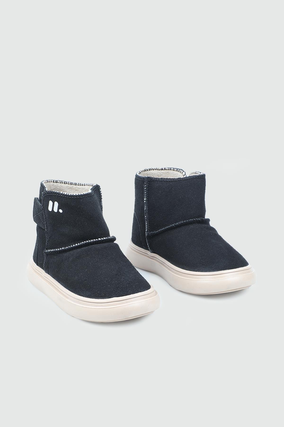 Kalan Taban Siyah Bebe Bot Minican OX-1170 Kadın Kar Botu MİNİCAN Minican OX-1170 Bebe 25K