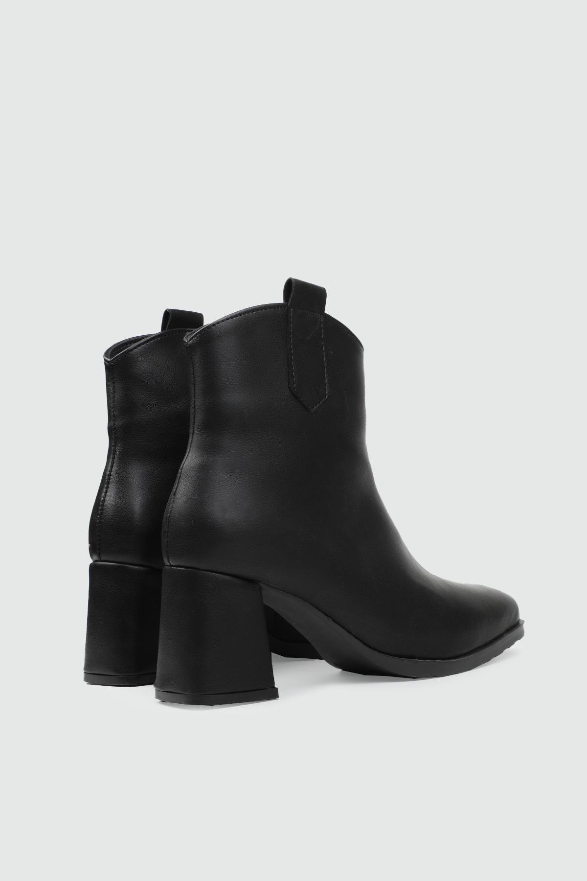 Kare Buru Fermuarlı Siyah Kadın Bot TU-201 Kadın Klasik Bot MyBella MY BELLA TU-203 KADIN 25K