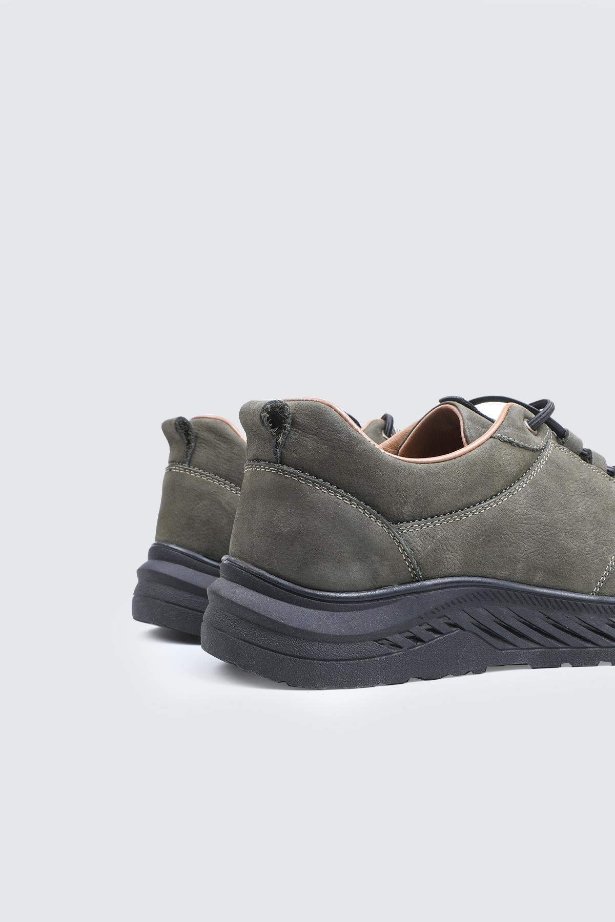 Kauçuk Kaydırmaz Taban Rahat Bağcıklı Haki Nubuk Spor Ayakkabı 2415 Kategorisiz LİSANS LİSANS 25K 2415 MER KAUÇUK