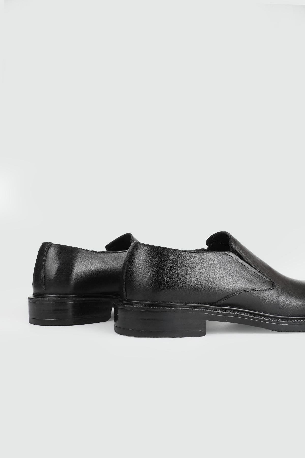 Kauçuk Taban Bağsız Siyah Antik Erkek Ayakkabı 303 Erkek Klasik Ayakkabı ALVERES ALVERES 303 düz bağsız kçk