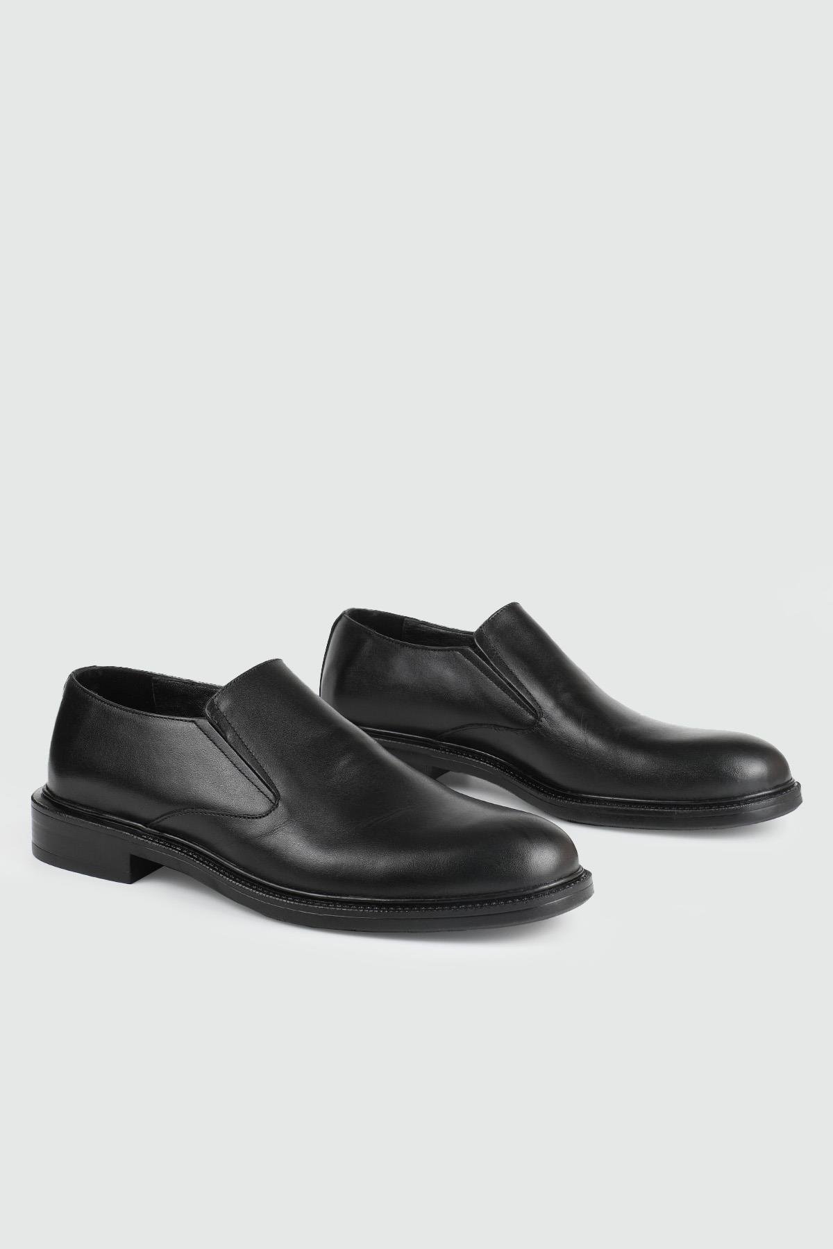 Kauçuk Taban Bağsız Siyah Antik Erkek Ayakkabı 303 Erkek Klasik Ayakkabı ALVERES ALVERES 303 düz bağsız kçk