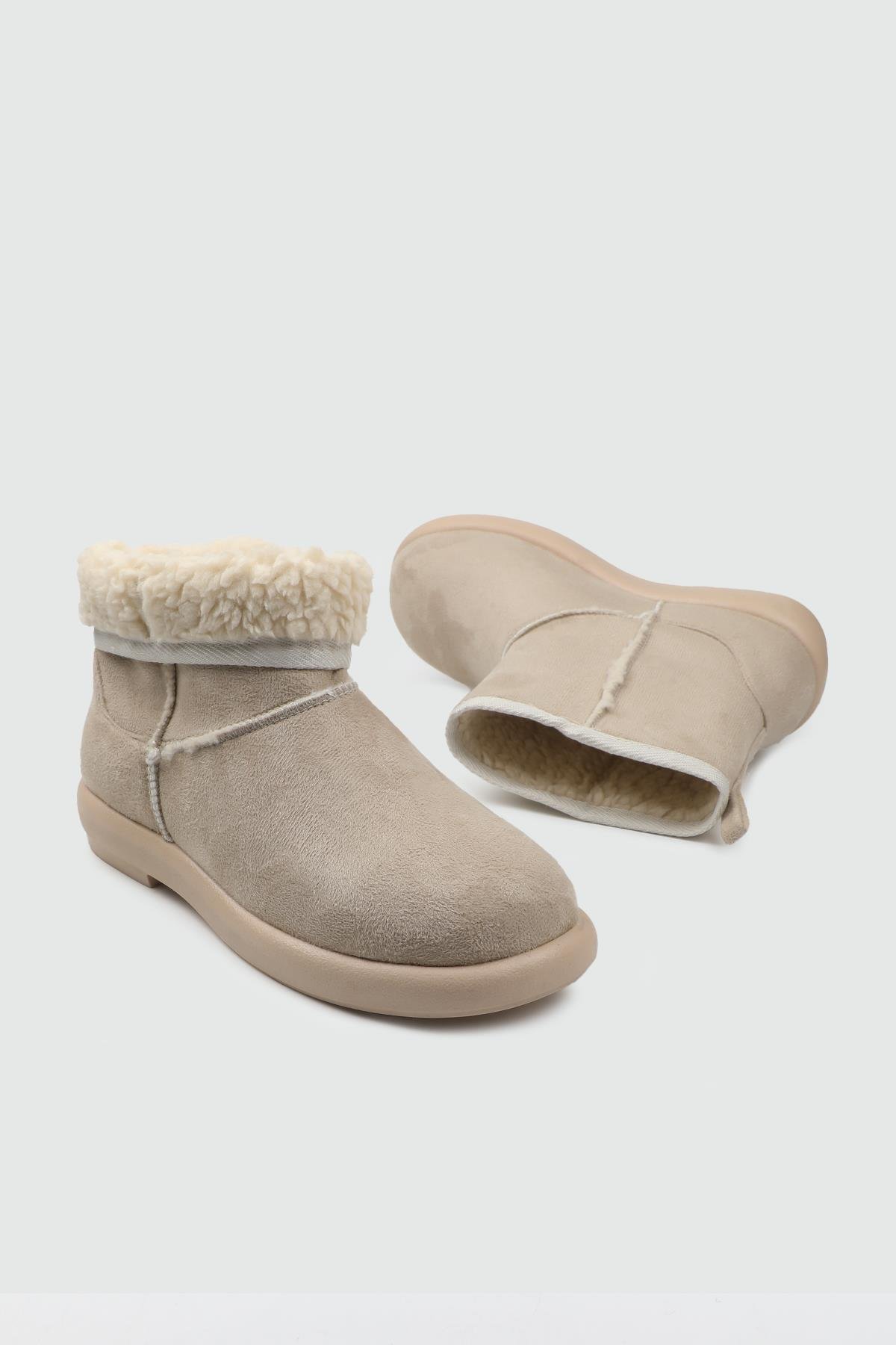 Kaymaz Taban Bağcıklı Fermuarlı Postal Ten Süet Kadın Bot SP-1902 Kadın Günlük Conford Bot Carla Bella MY BELLA SP-1904 Kadın 25K