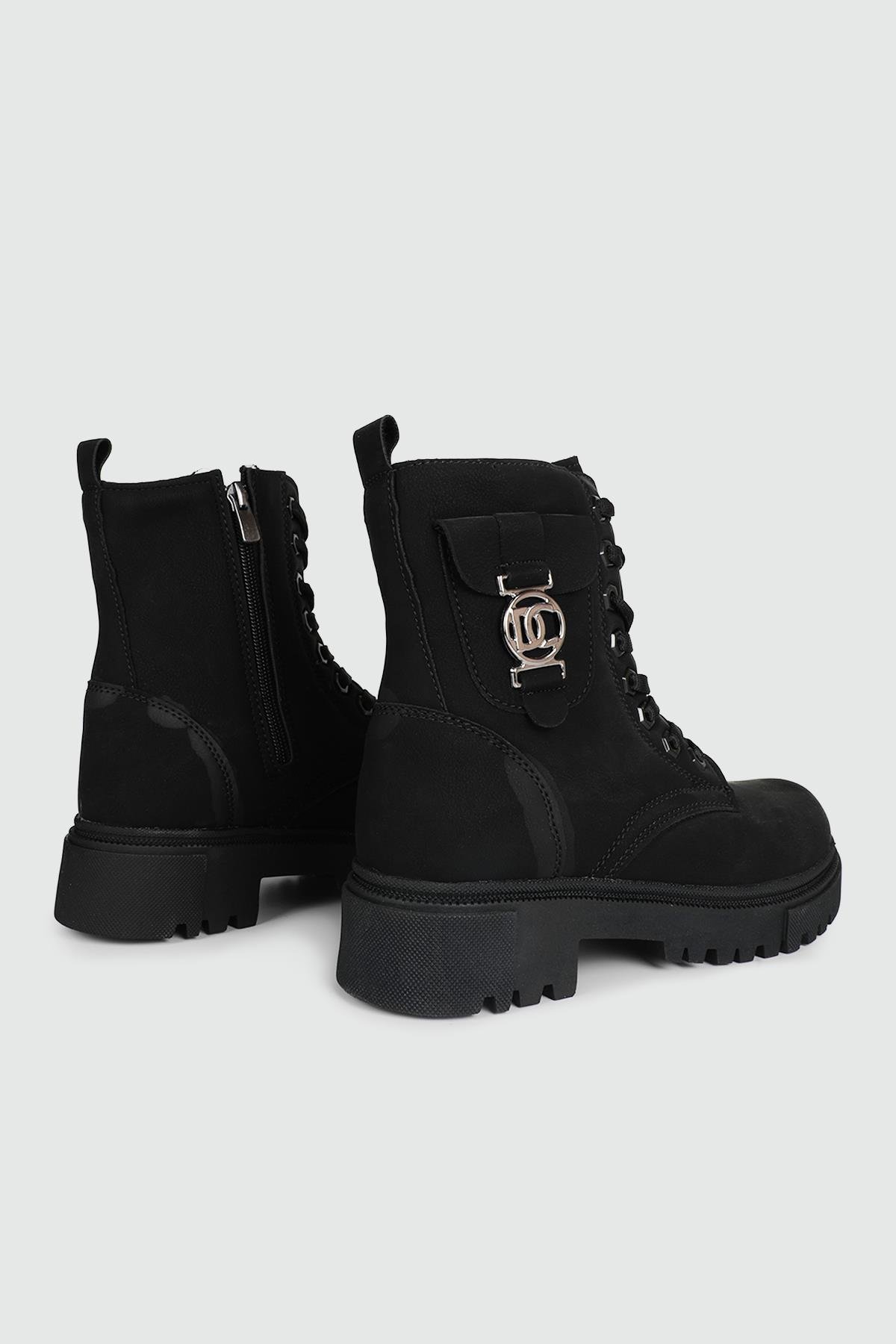 Kaymaz Taban Bağcıklı Fermuarlı Siyah Zümrüt Kadın Bot 807 Kadın Günlük Conford Bot Almera ALMERA 807 İNCE T KADIN 25K