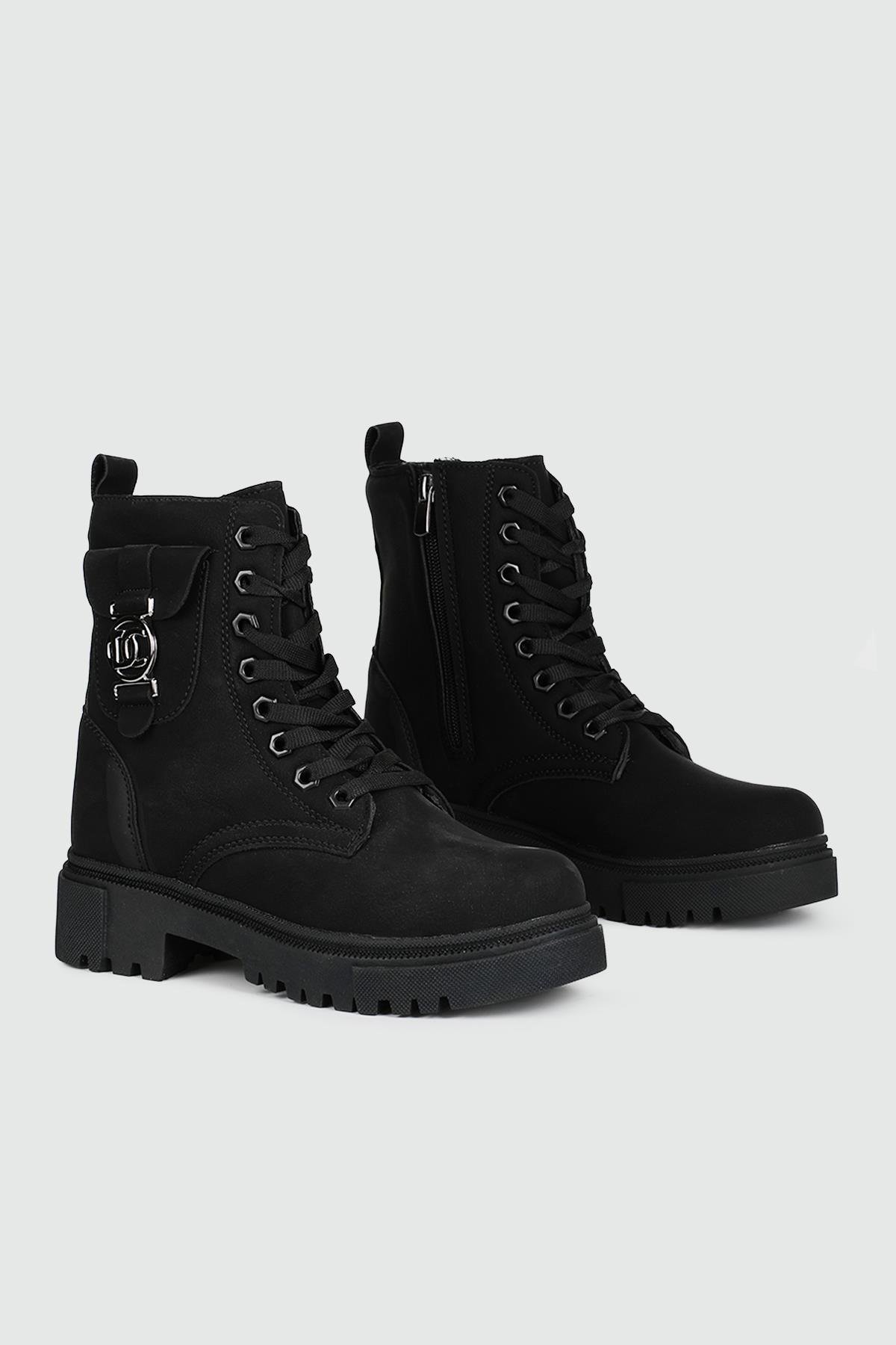 Kaymaz Taban Bağcıklı Fermuarlı Siyah Zümrüt Kadın Bot 807 Kadın Günlük Conford Bot Almera ALMERA 807 İNCE T KADIN 25K